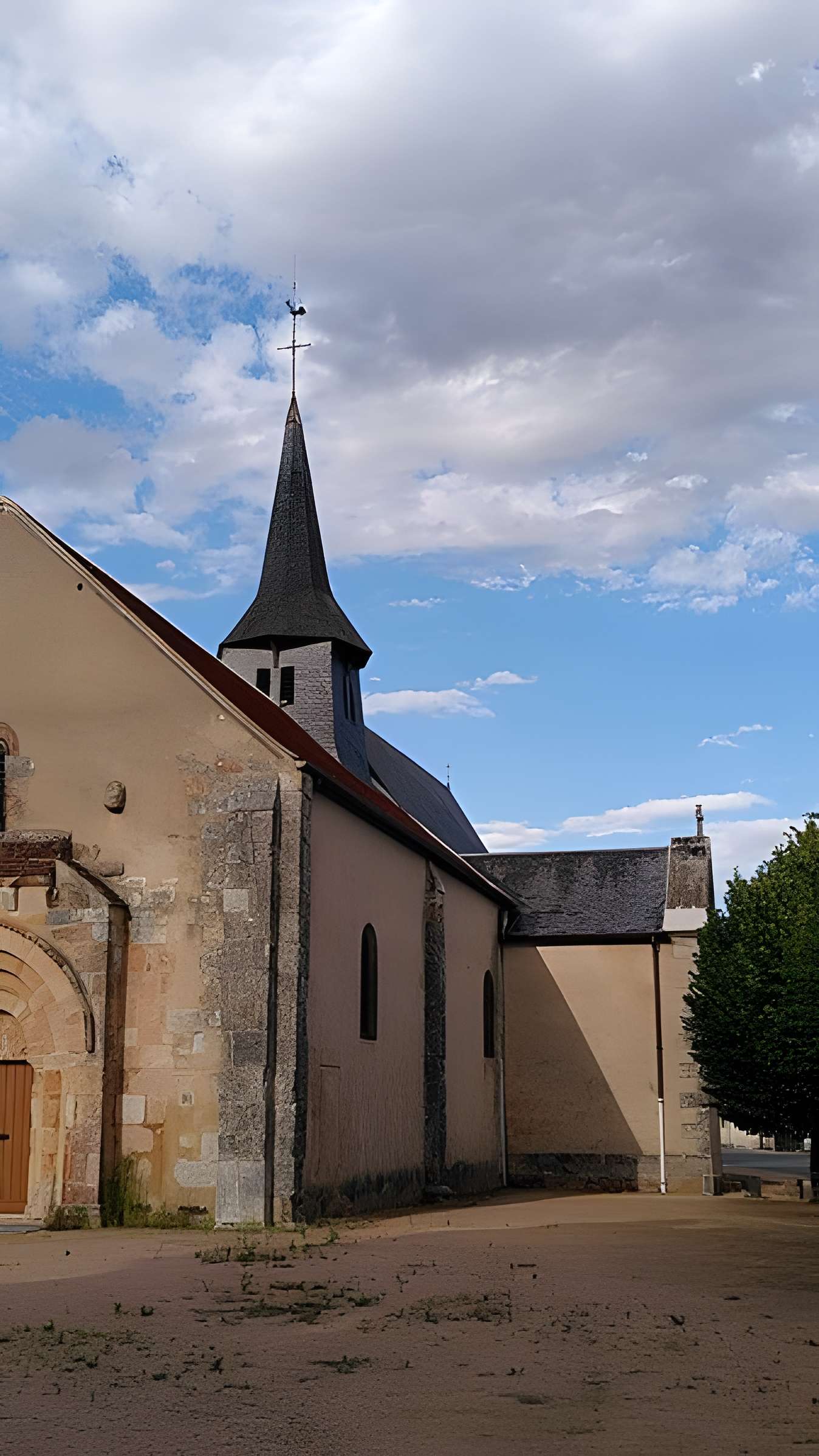 Église Saint-Saturnin de Vorly