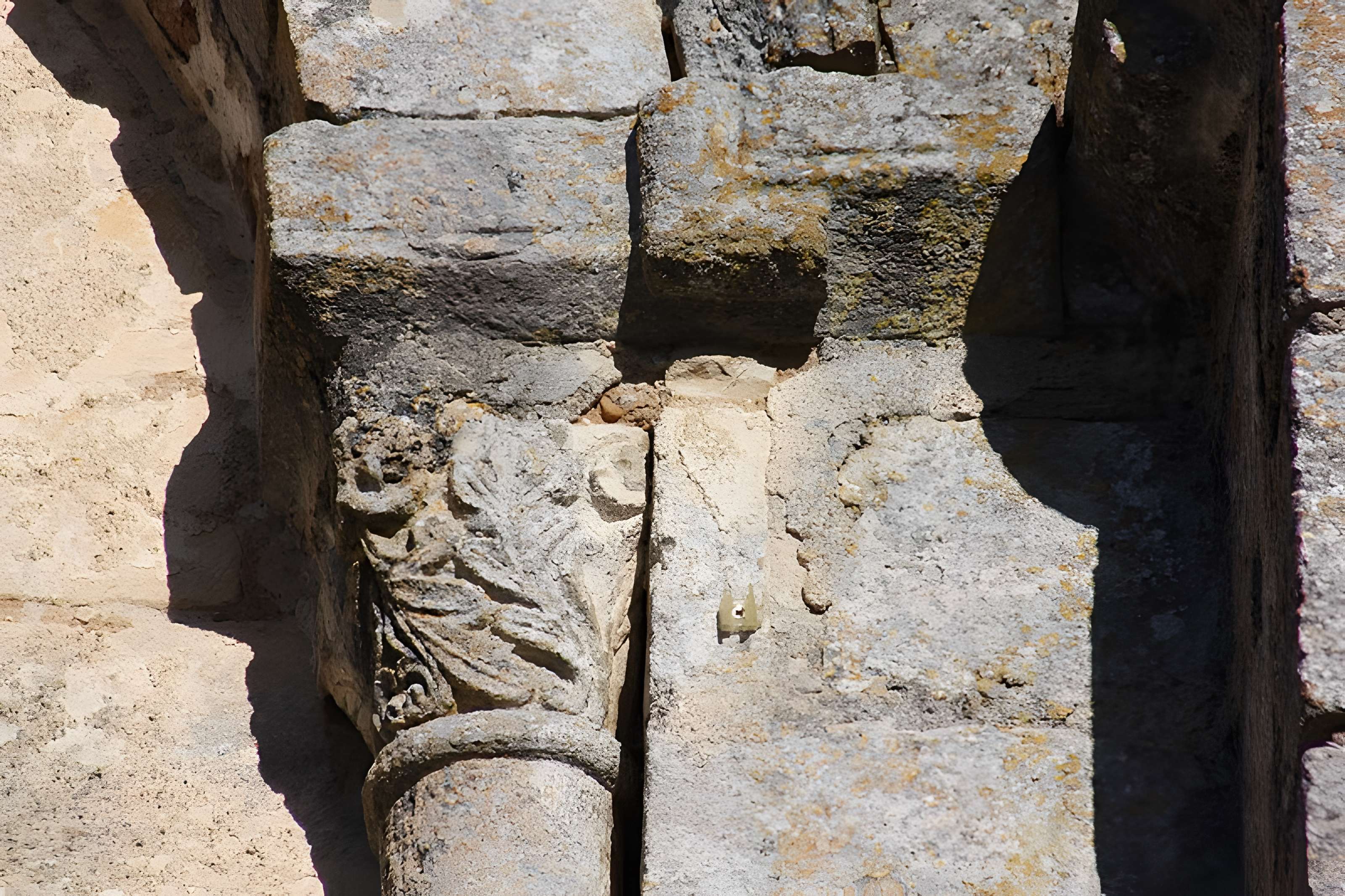 Église Saint-Saturnin de Vouillon