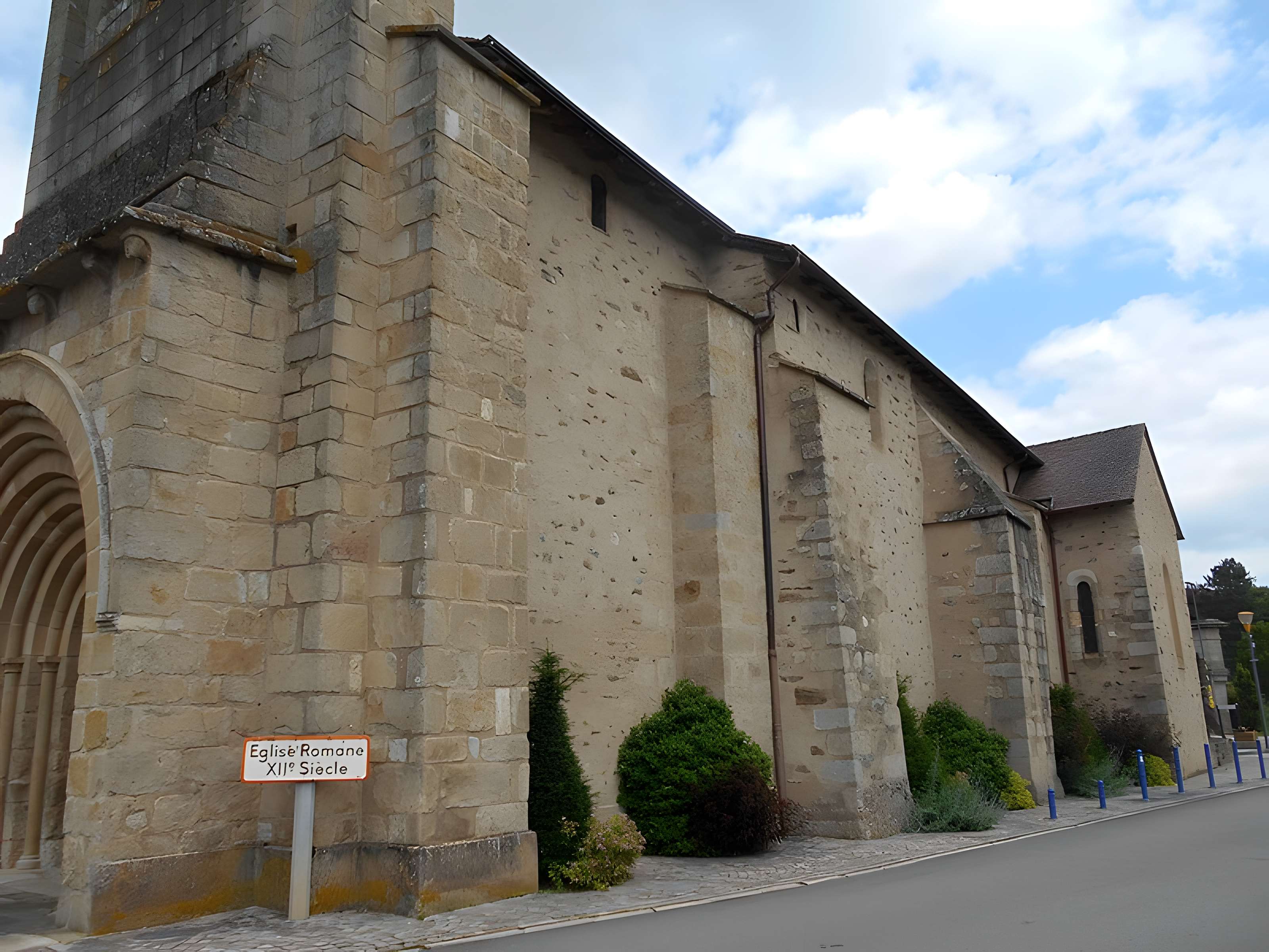 Église Saint-Saturnin du Vigen