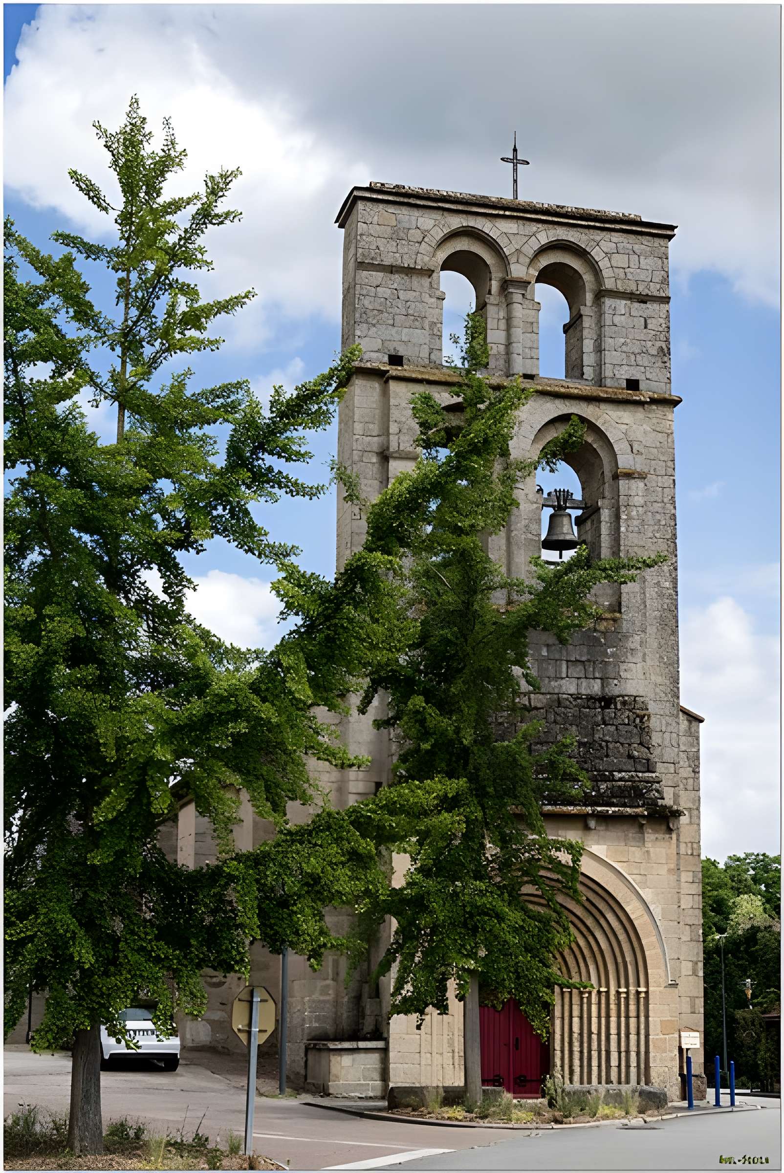 Église Saint-Saturnin du Vigen
