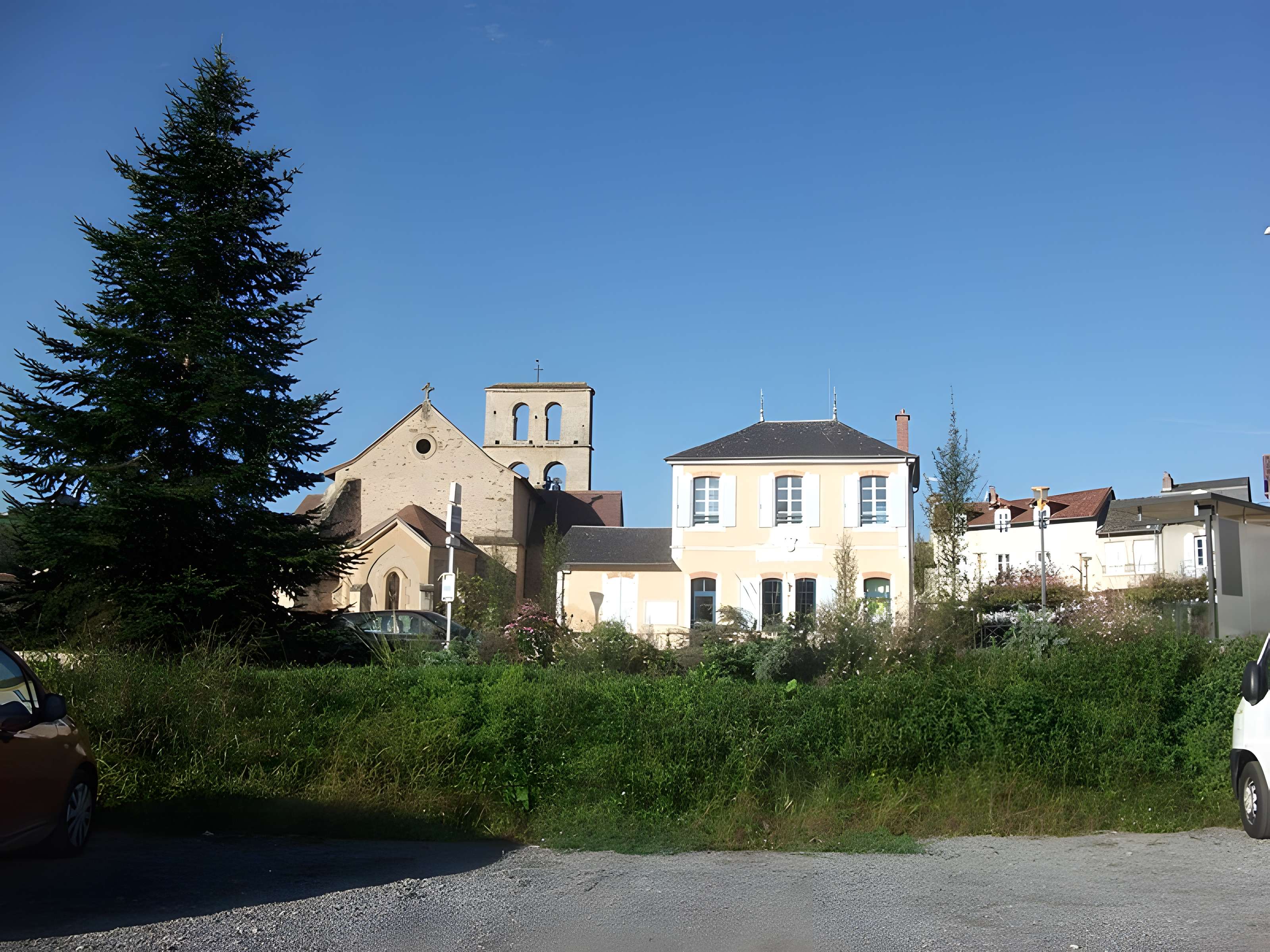 Église Saint-Saturnin du Vigen