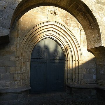 Église Saint-Sauveur dAuray