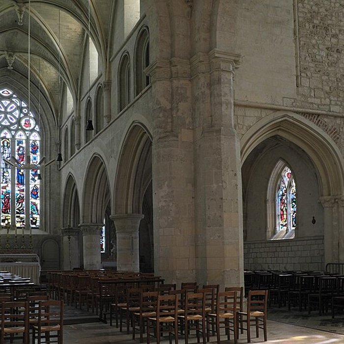Photo de Église Saint-Sauveur de Beaumont-en-Auge