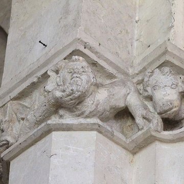 Église Saint-Sauveur de Beaumont-en-Auge