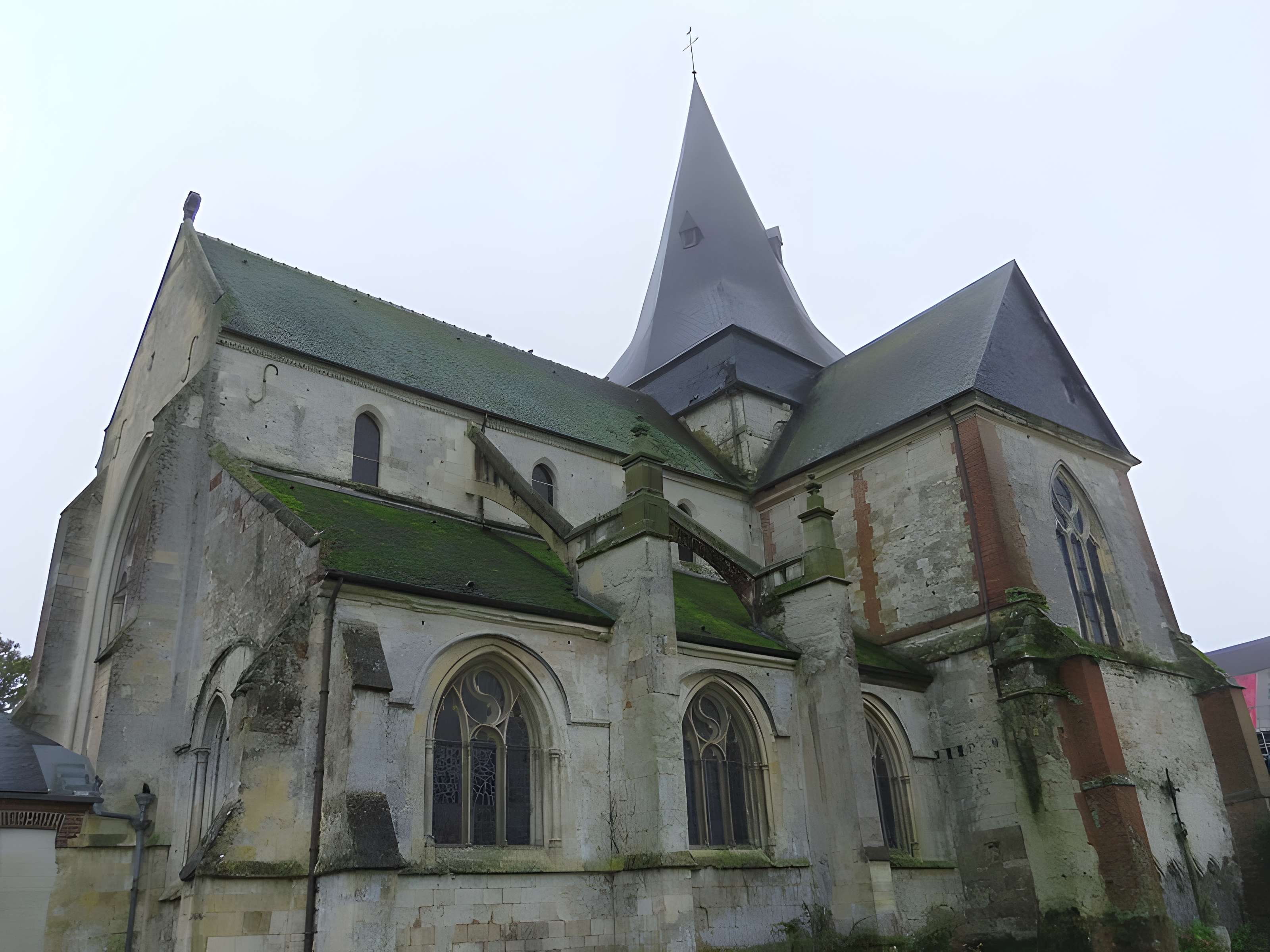 Église Saint-Sauveur de Beaumont-en-Auge