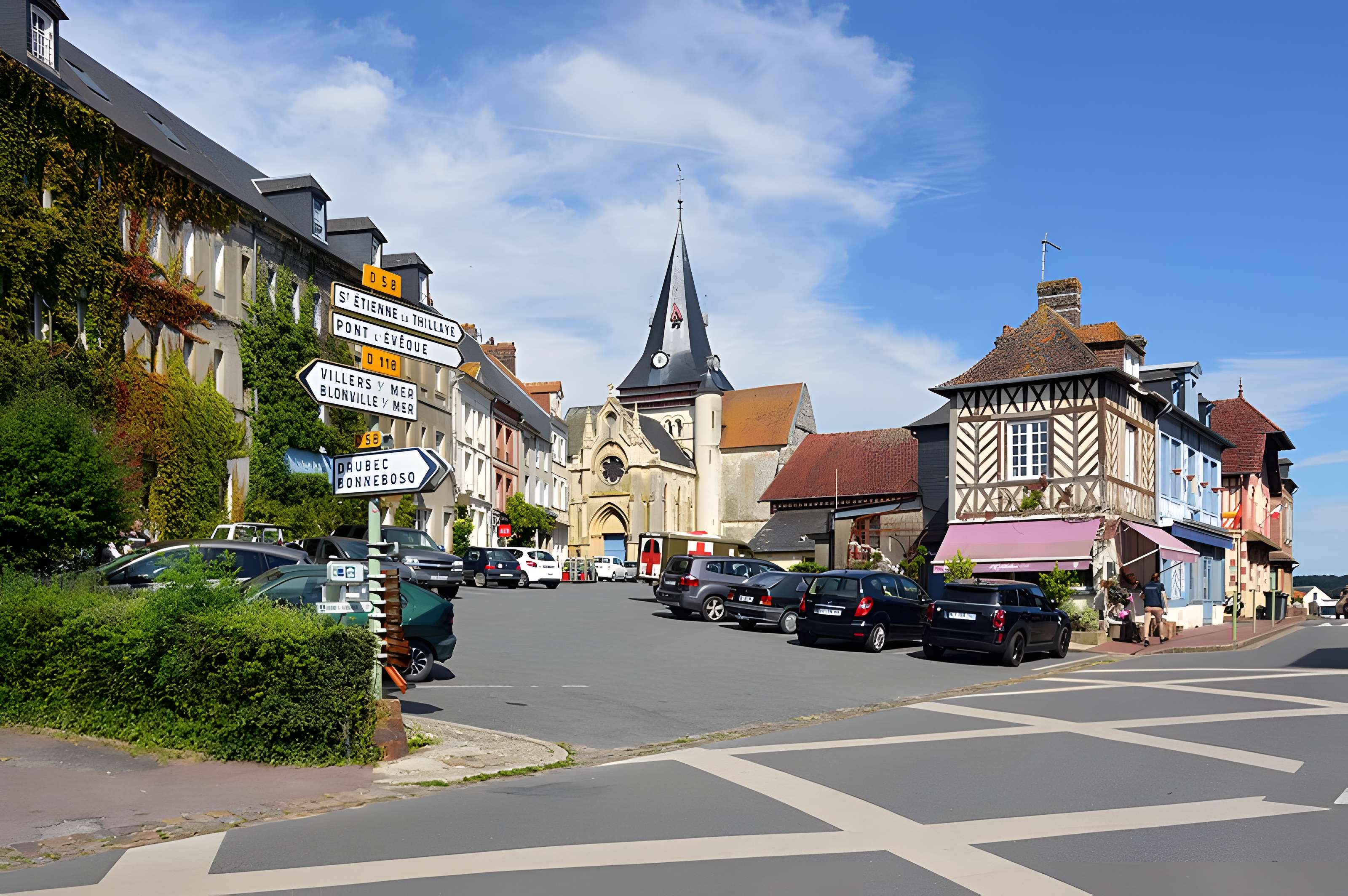 Église Saint-Sauveur de Beaumont-en-Auge