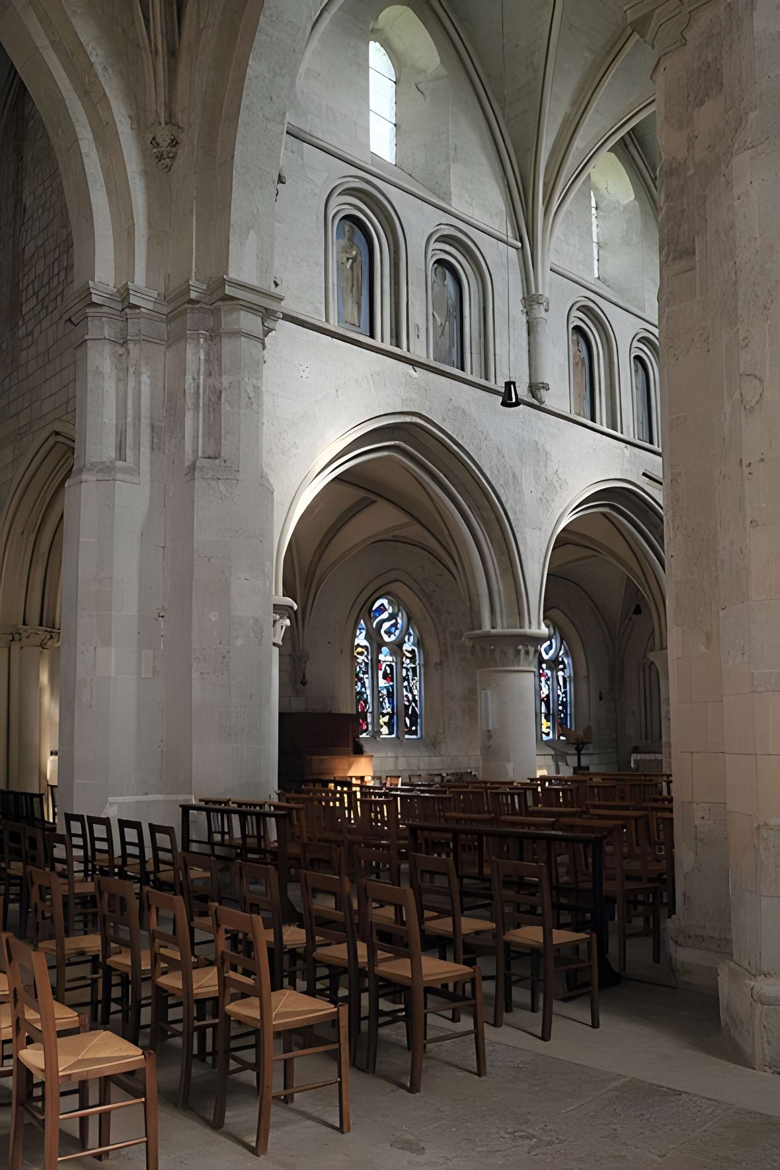 Église Saint-Sauveur de Beaumont-en-Auge