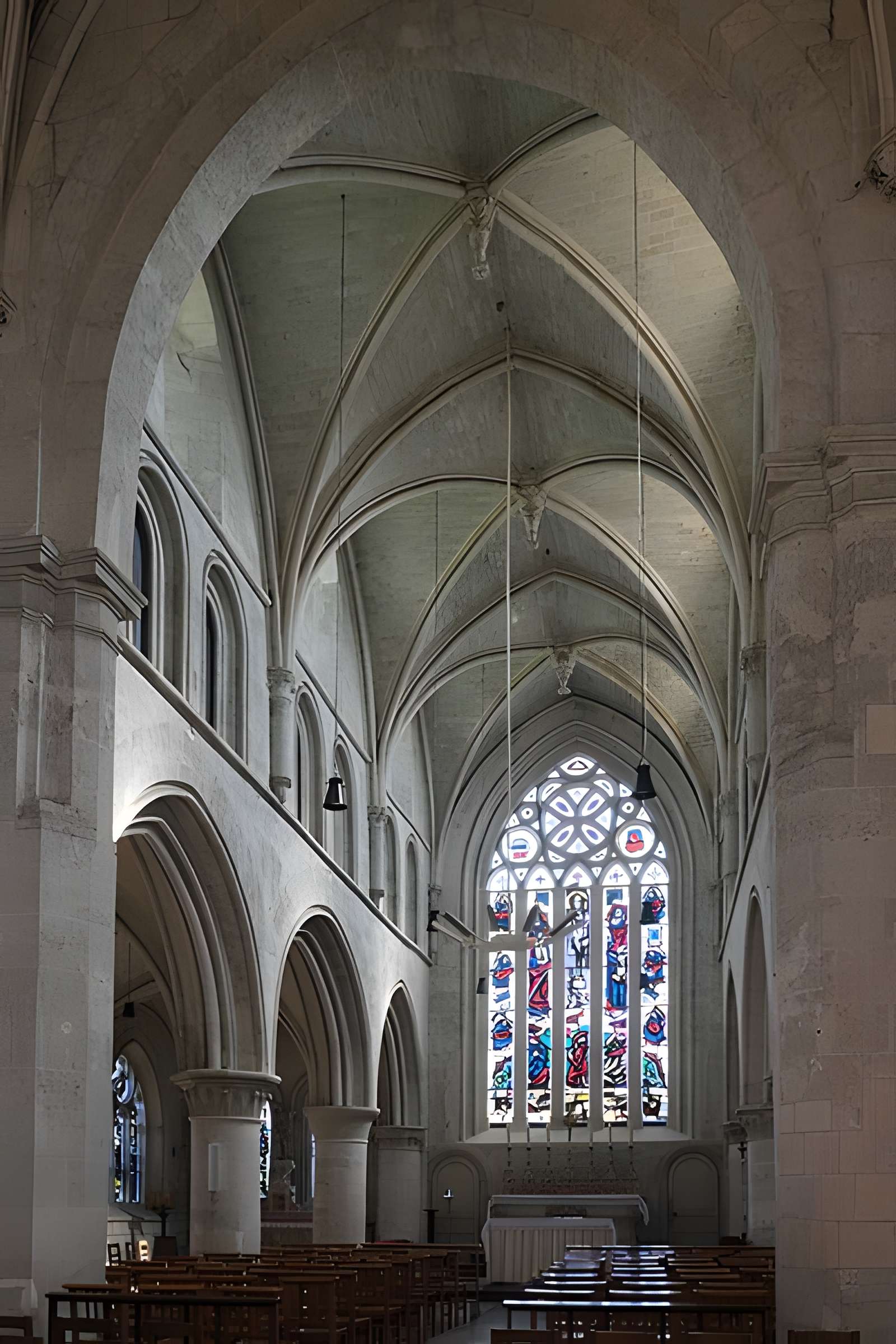 Église Saint-Sauveur de Beaumont-en-Auge