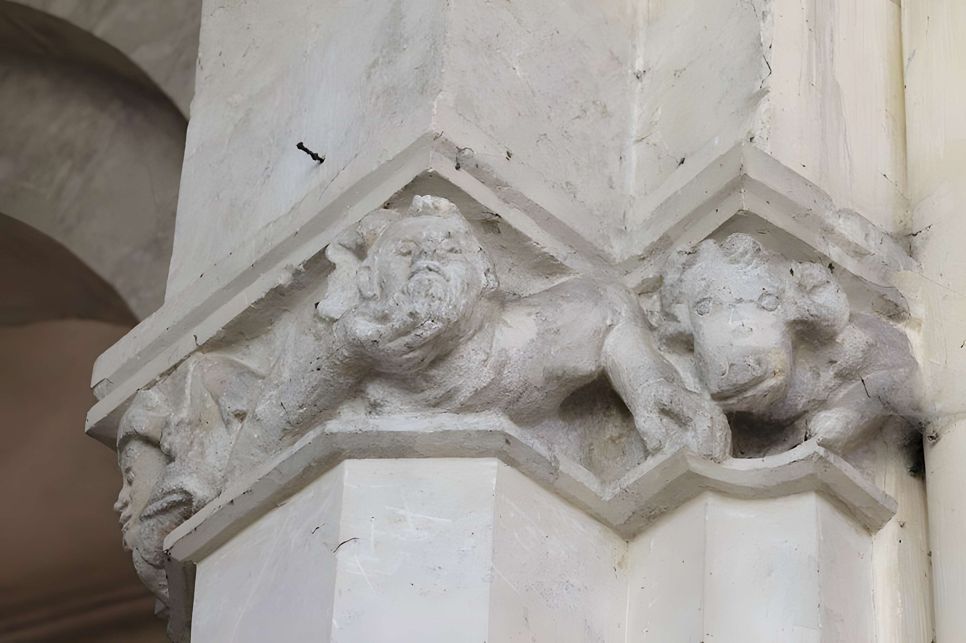 Église Saint-Sauveur de Beaumont-en-Auge