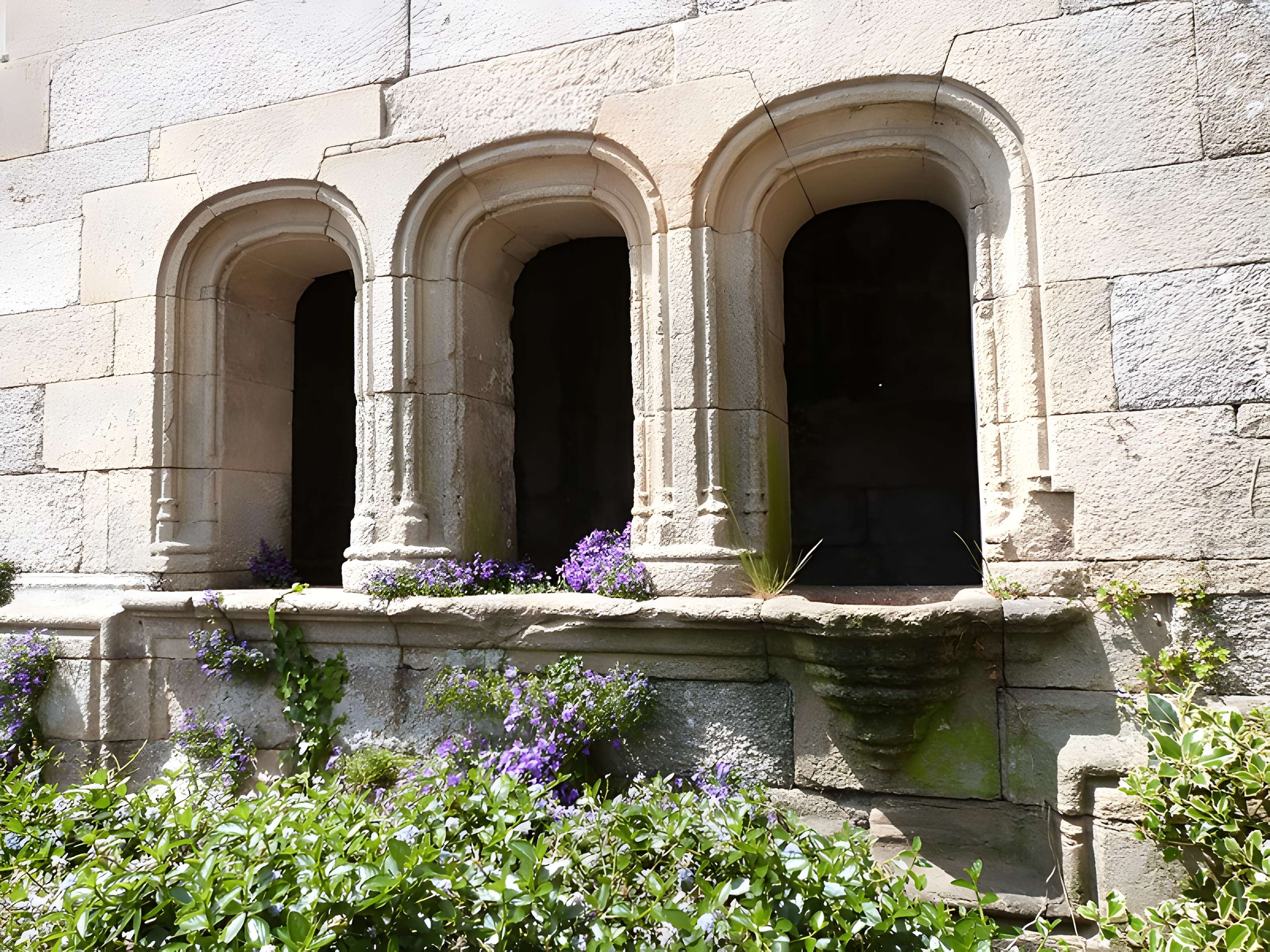 Église Saint-Sauveur de Corlay