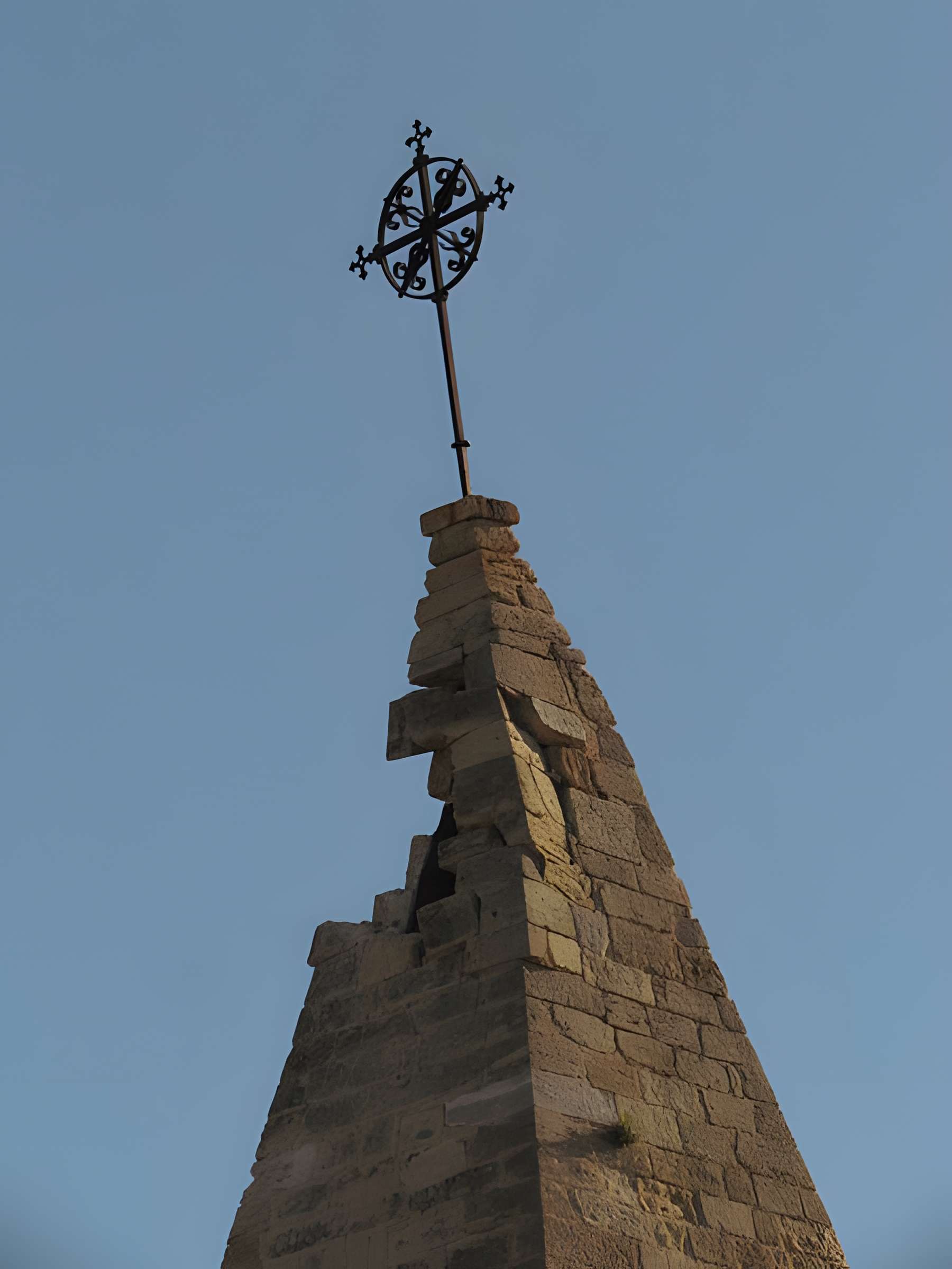 Église Saint-Sauveur de Fos-sur-Mer