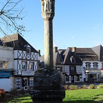 Église Saint-Sauveur de Locminé