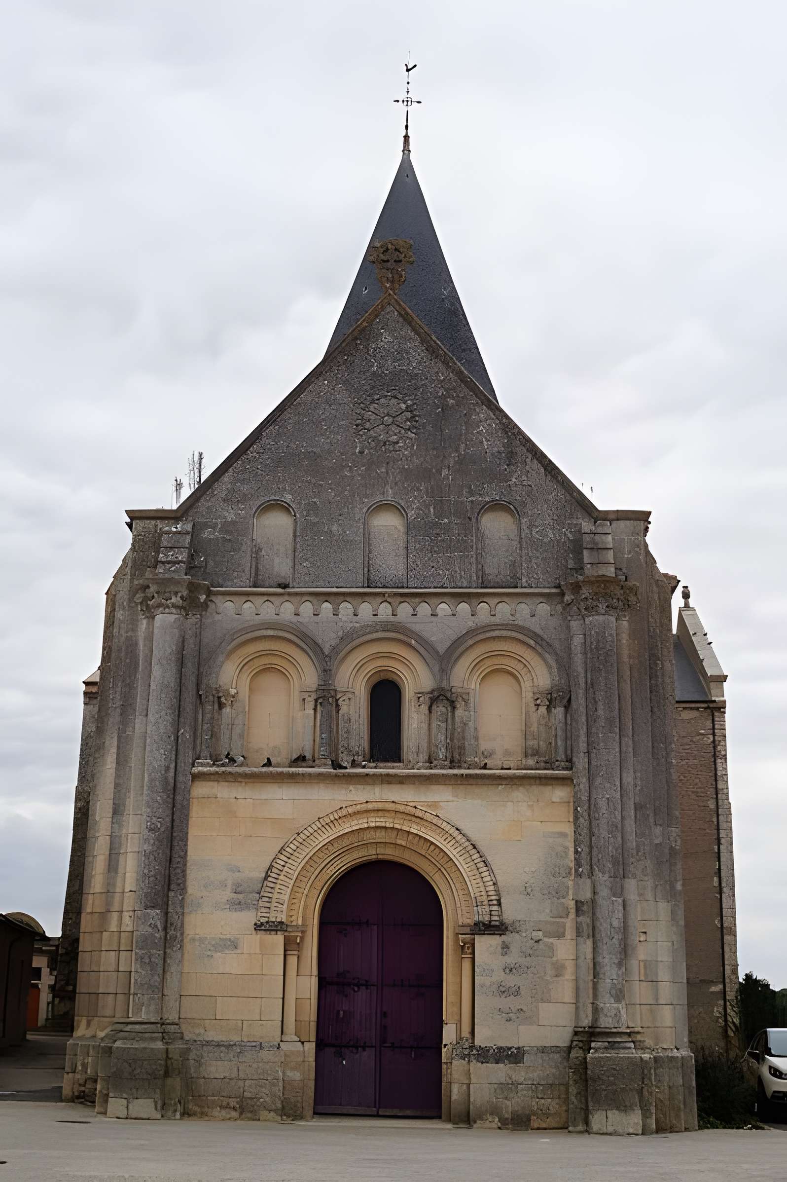 Église Saint-Sauveur de Mareuil-sur-Lay-Dissais