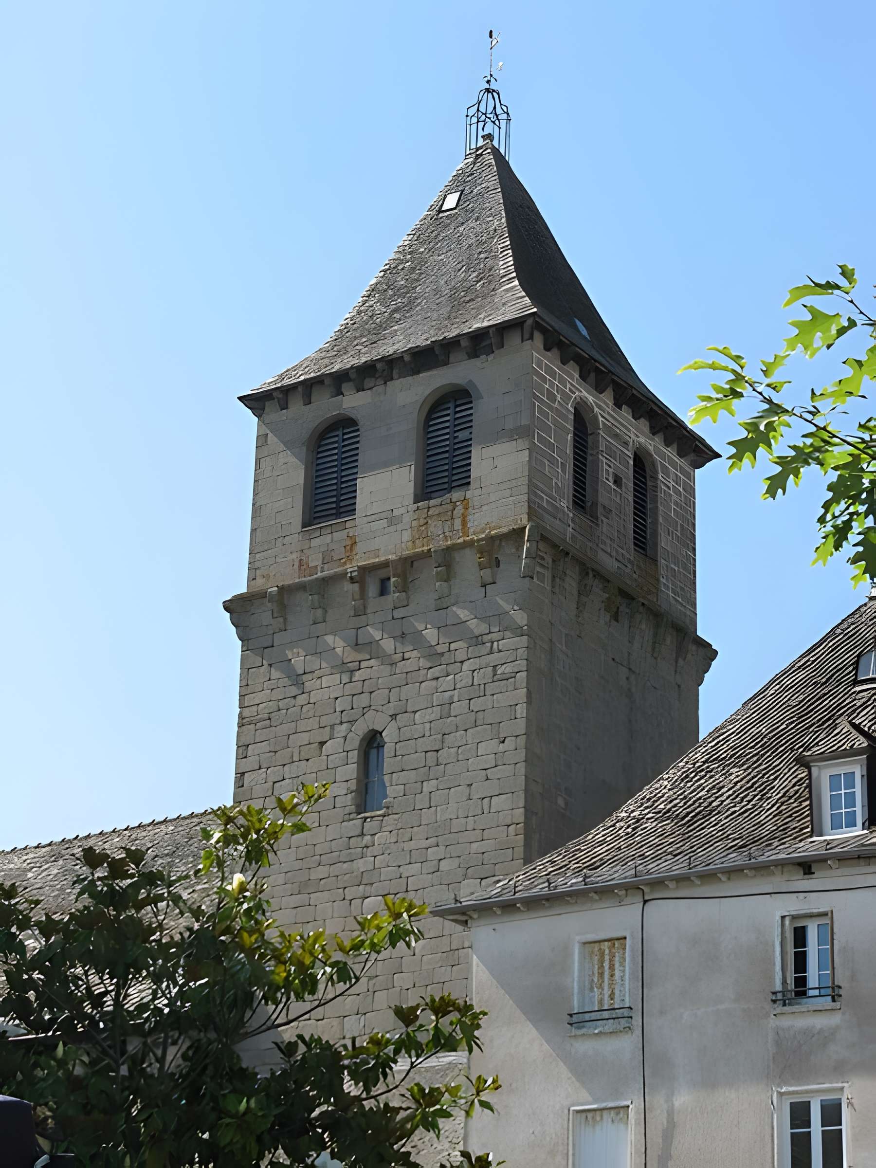 Église Saint-Sauveur de Pleaux