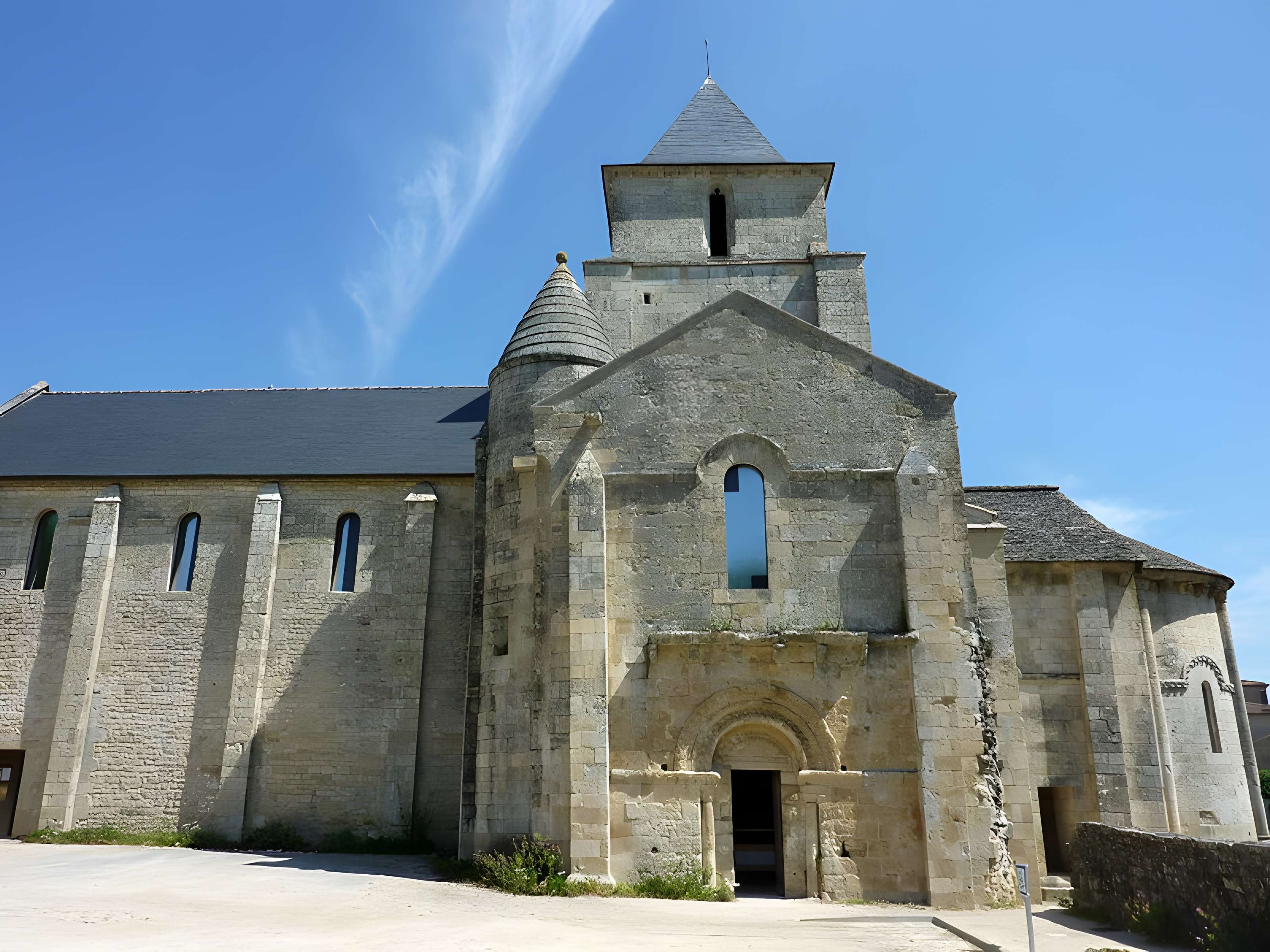 Église Saint-Savinien de Melle