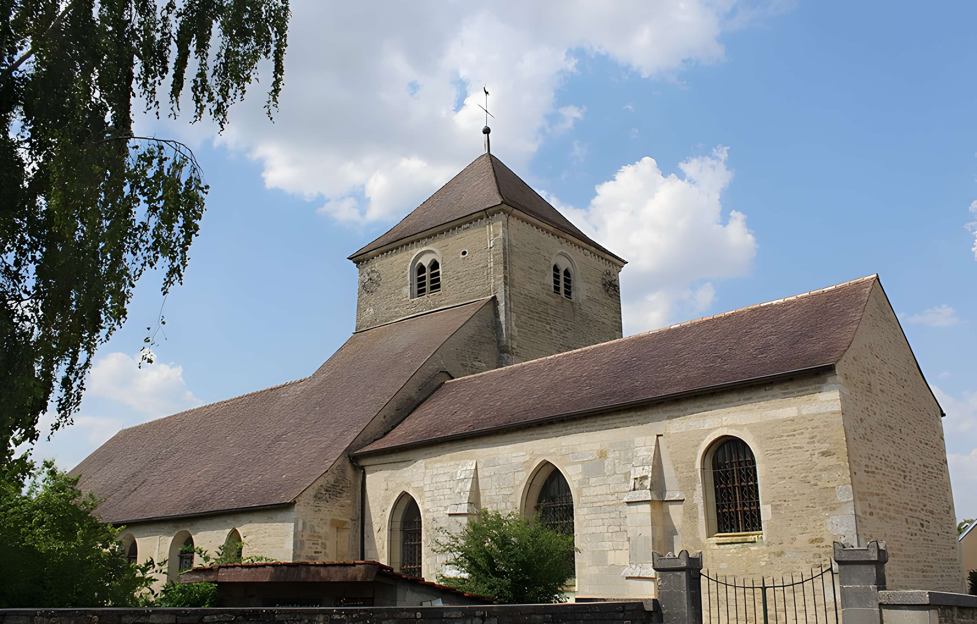 Église Saint-Savinien de Villiers-le-Sec