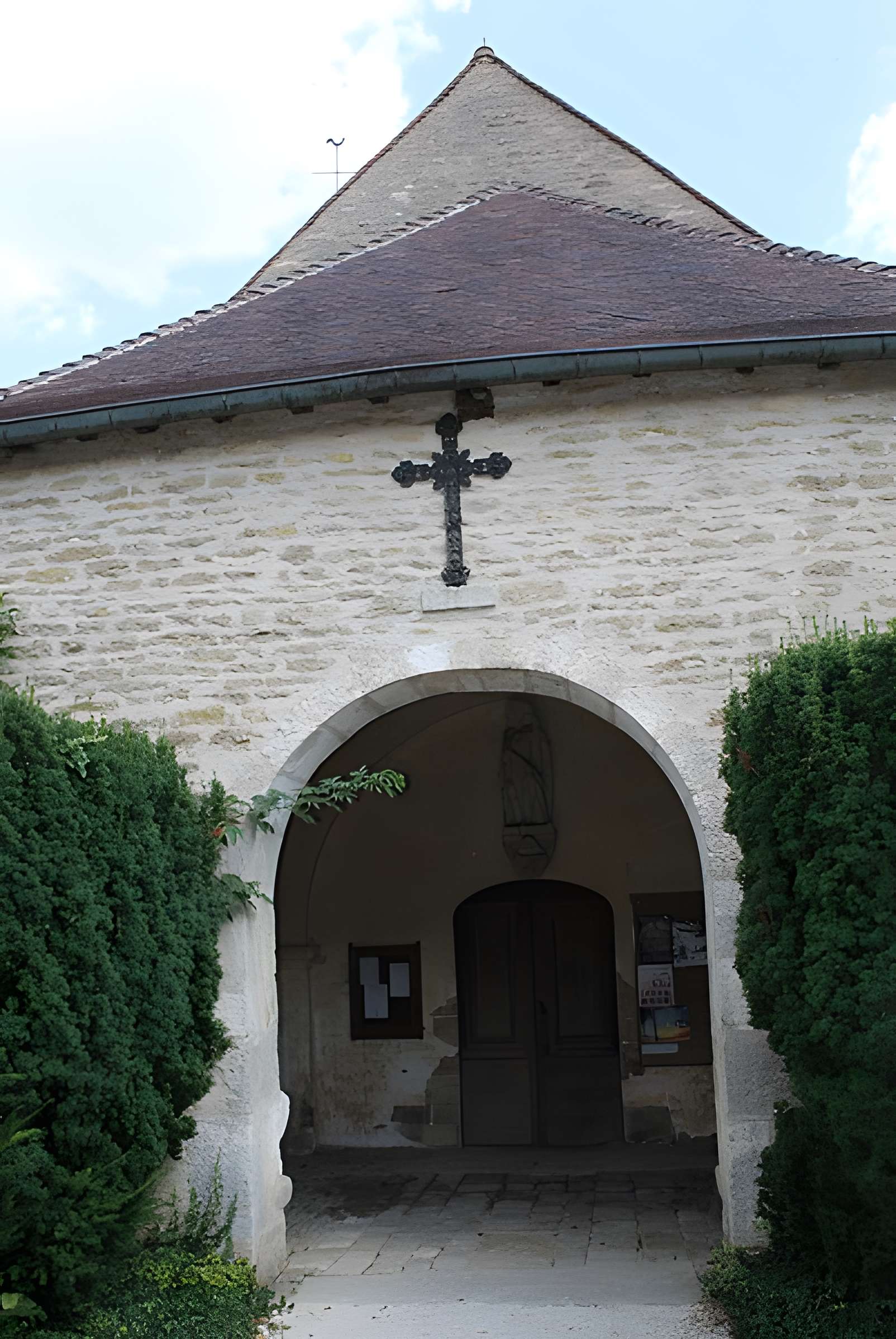 Église Saint-Savinien de Villiers-le-Sec