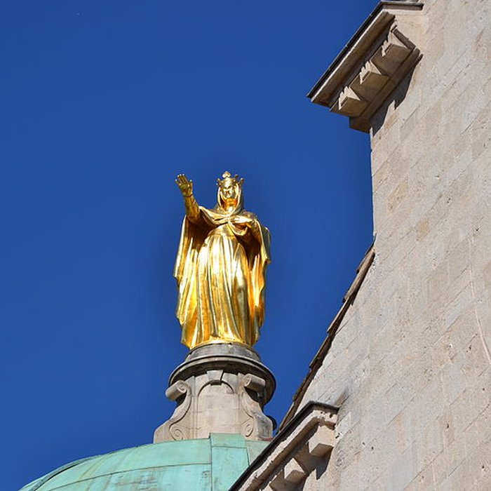 Photo de Cathédrale Sainte-Anne dApt 