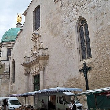 Cathédrale Sainte-Anne dApt 