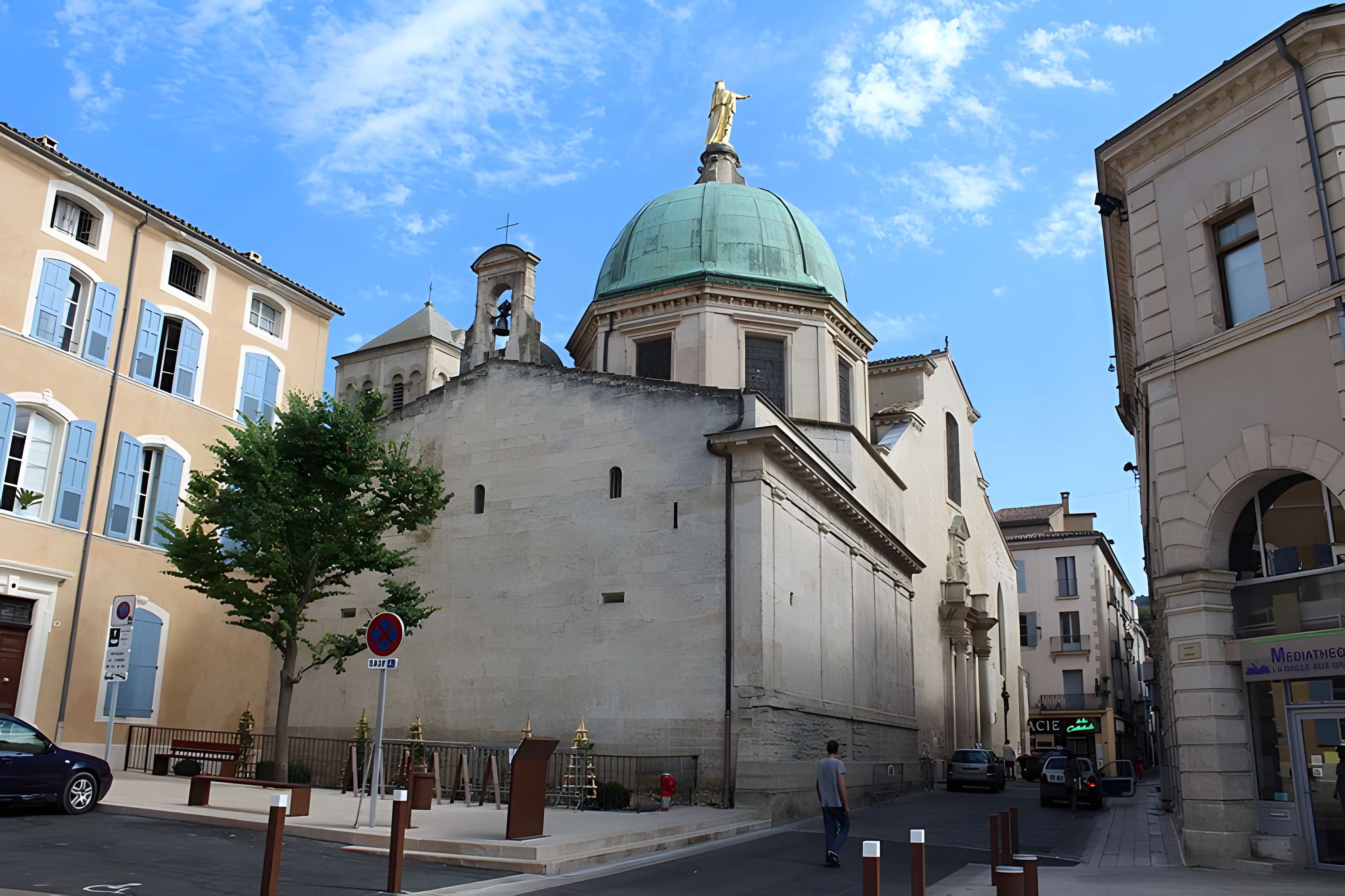 Cathédrale Sainte-Anne d'Apt 
