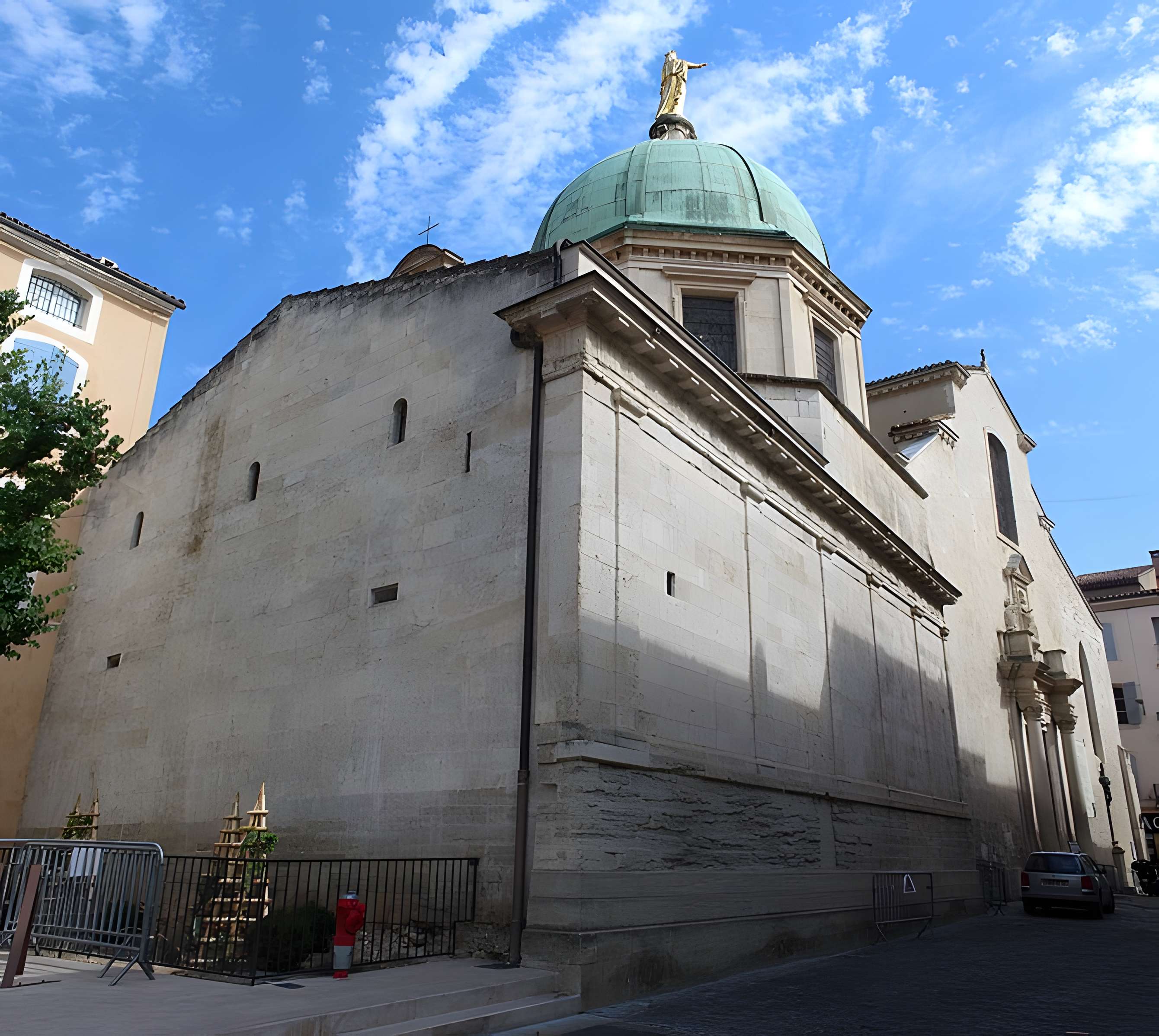 Cathédrale Sainte-Anne d'Apt 