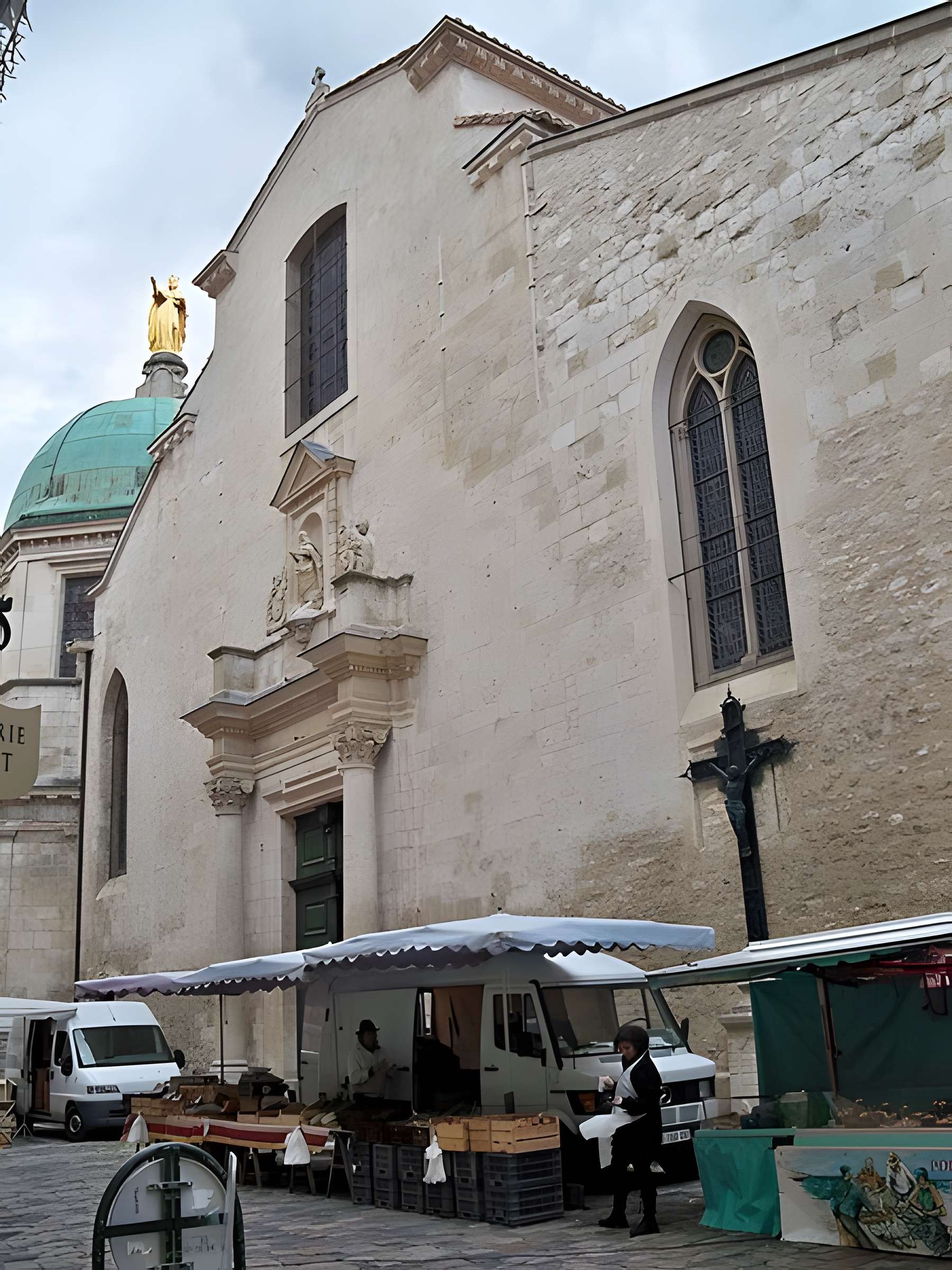 Cathédrale Sainte-Anne d'Apt 