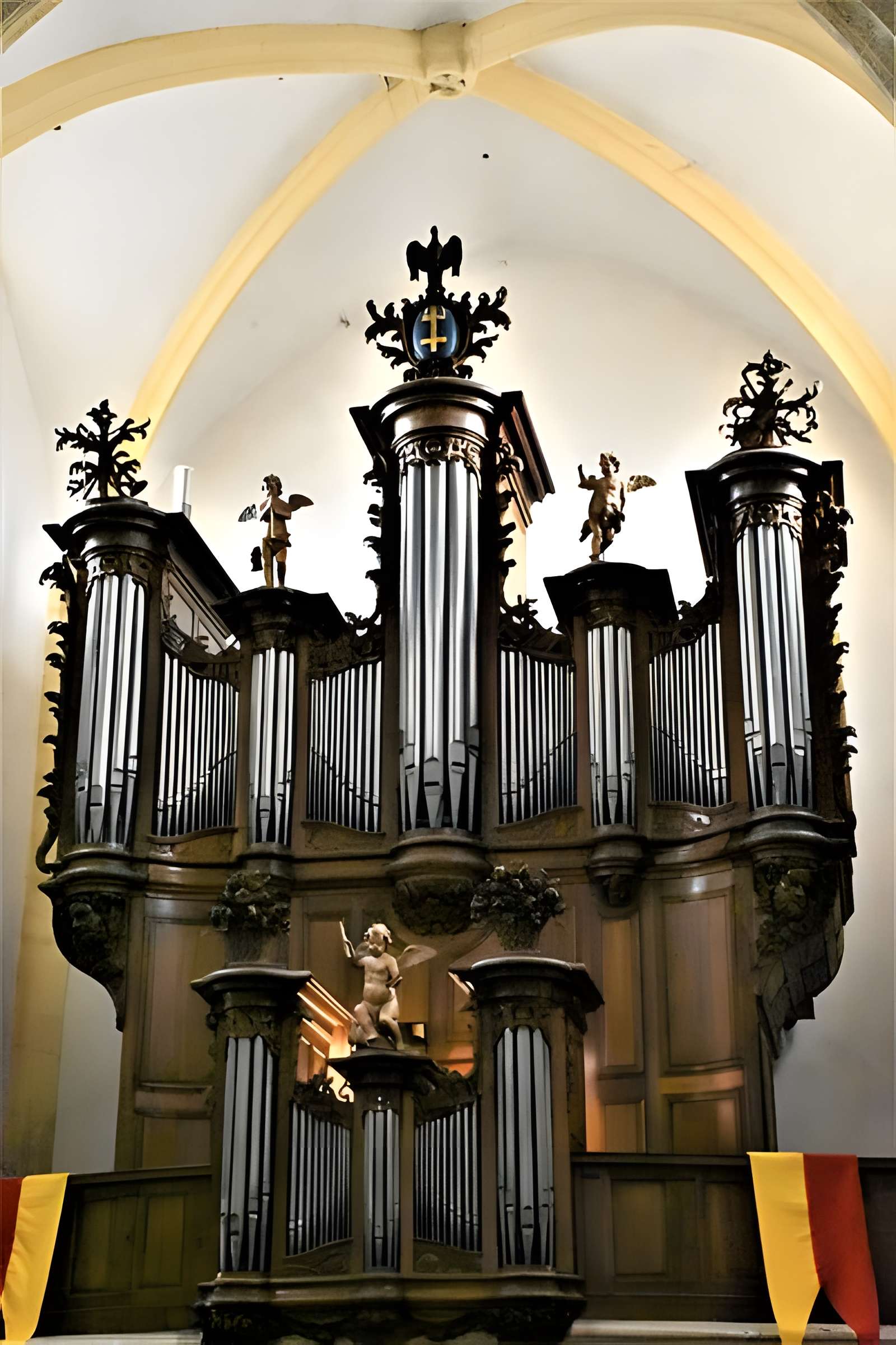 Église Saints-Côme-et-Damien de Vézelise