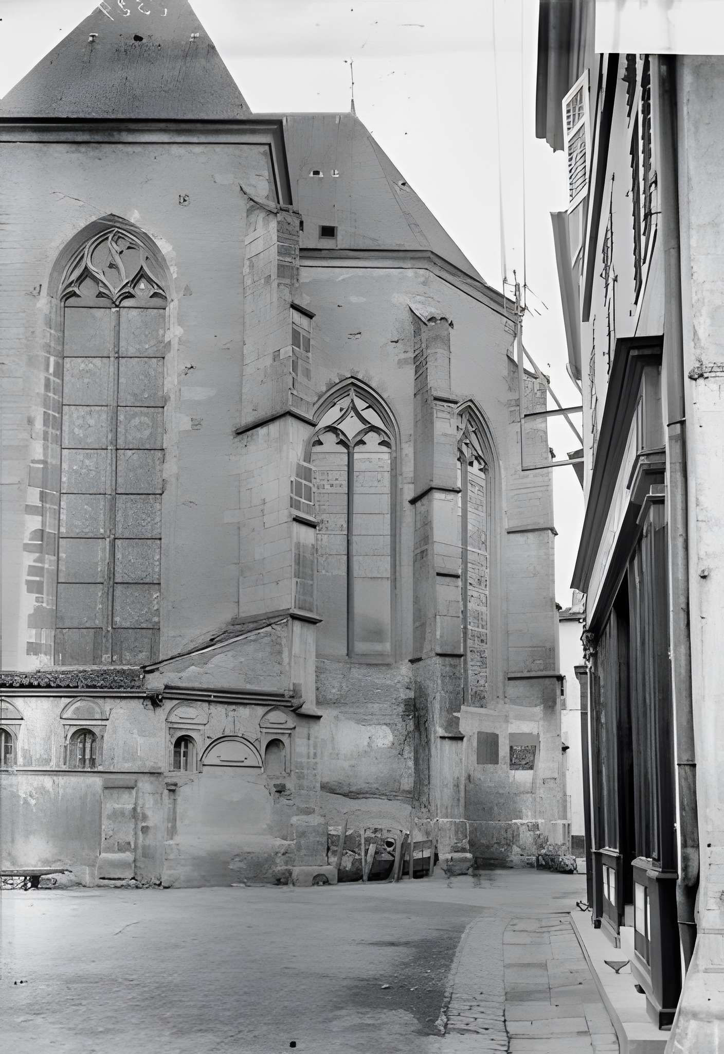 Église Saints-Côme-et-Damien de Vézelise