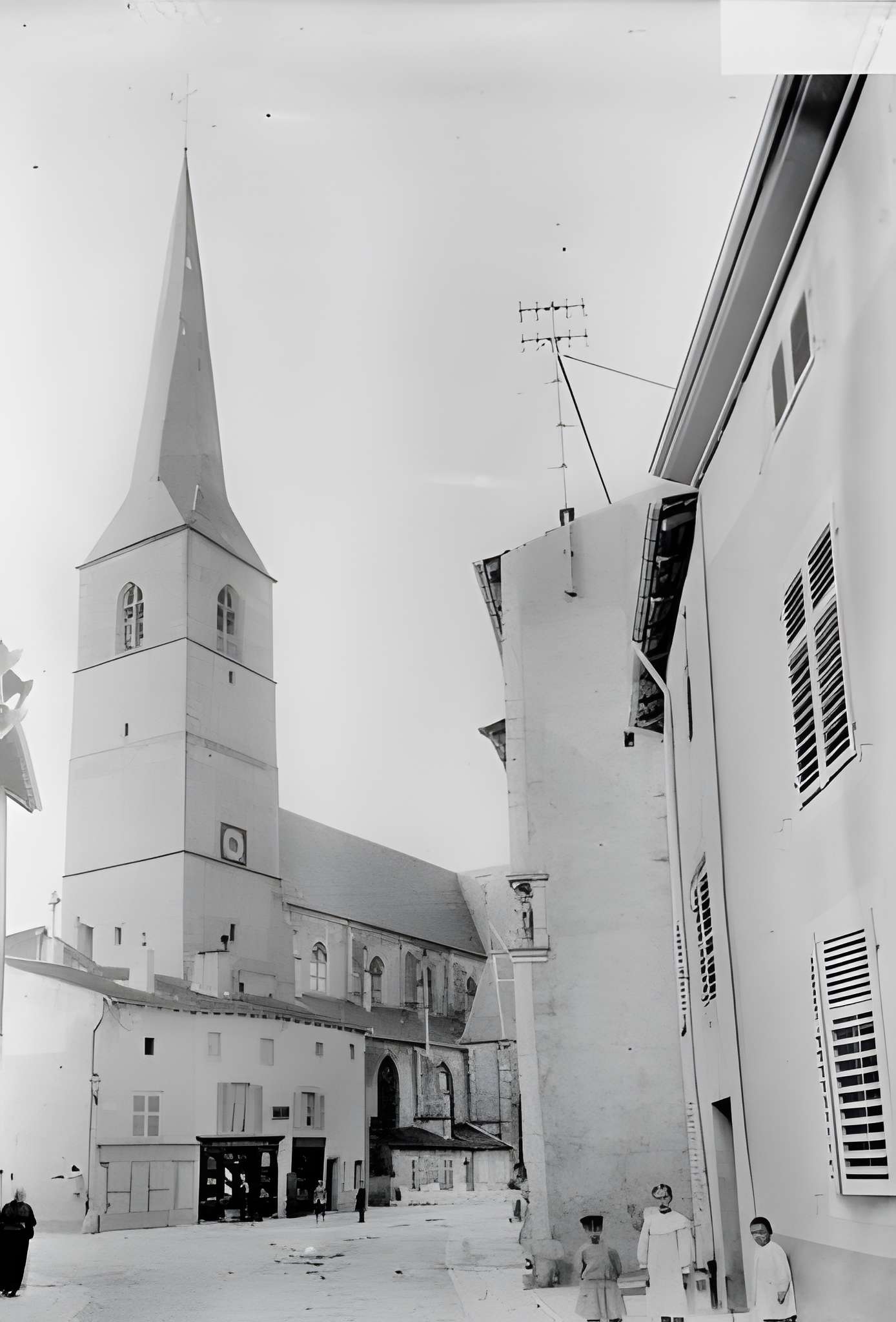Église Saints-Côme-et-Damien de Vézelise