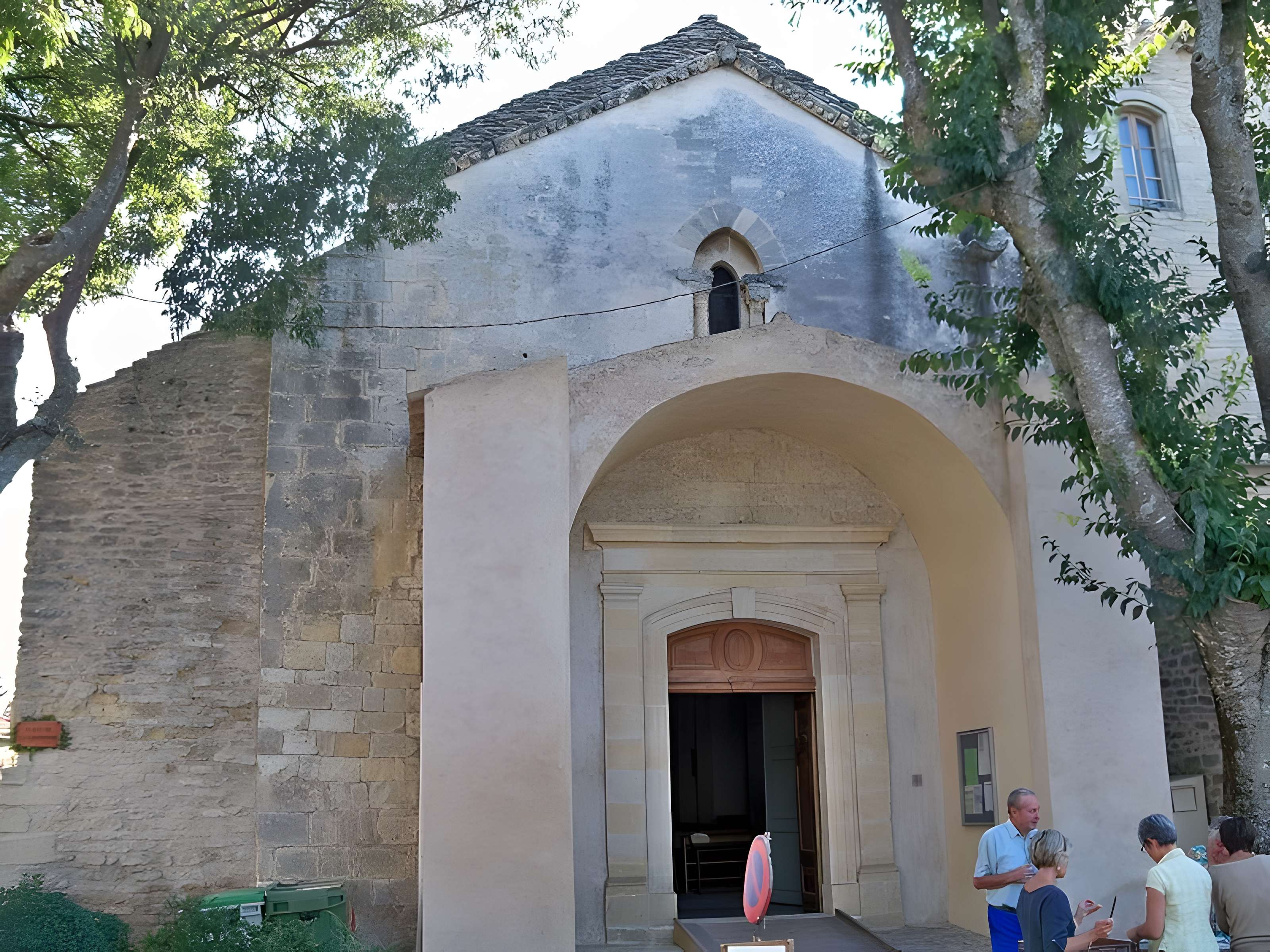 Église Saint-Sébastien de Goult 
