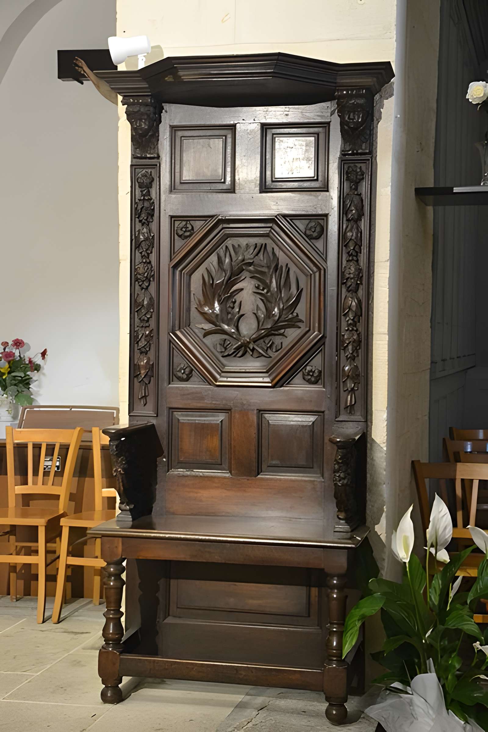 Église Saint-Sébastien de Goult