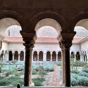 Cathédrale Sainte-Eulalie-et-Sainte-Julie dElne