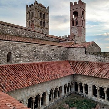 Cathédrale Sainte-Eulalie-et-Sainte-Julie dElne