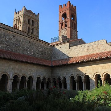 Cathédrale Sainte-Eulalie-et-Sainte-Julie dElne
