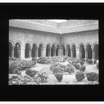 Cathédrale Sainte-Eulalie-et-Sainte-Julie dElne