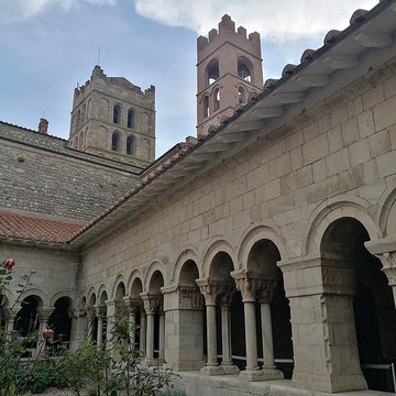 Cathédrale Sainte-Eulalie-et-Sainte-Julie dElne