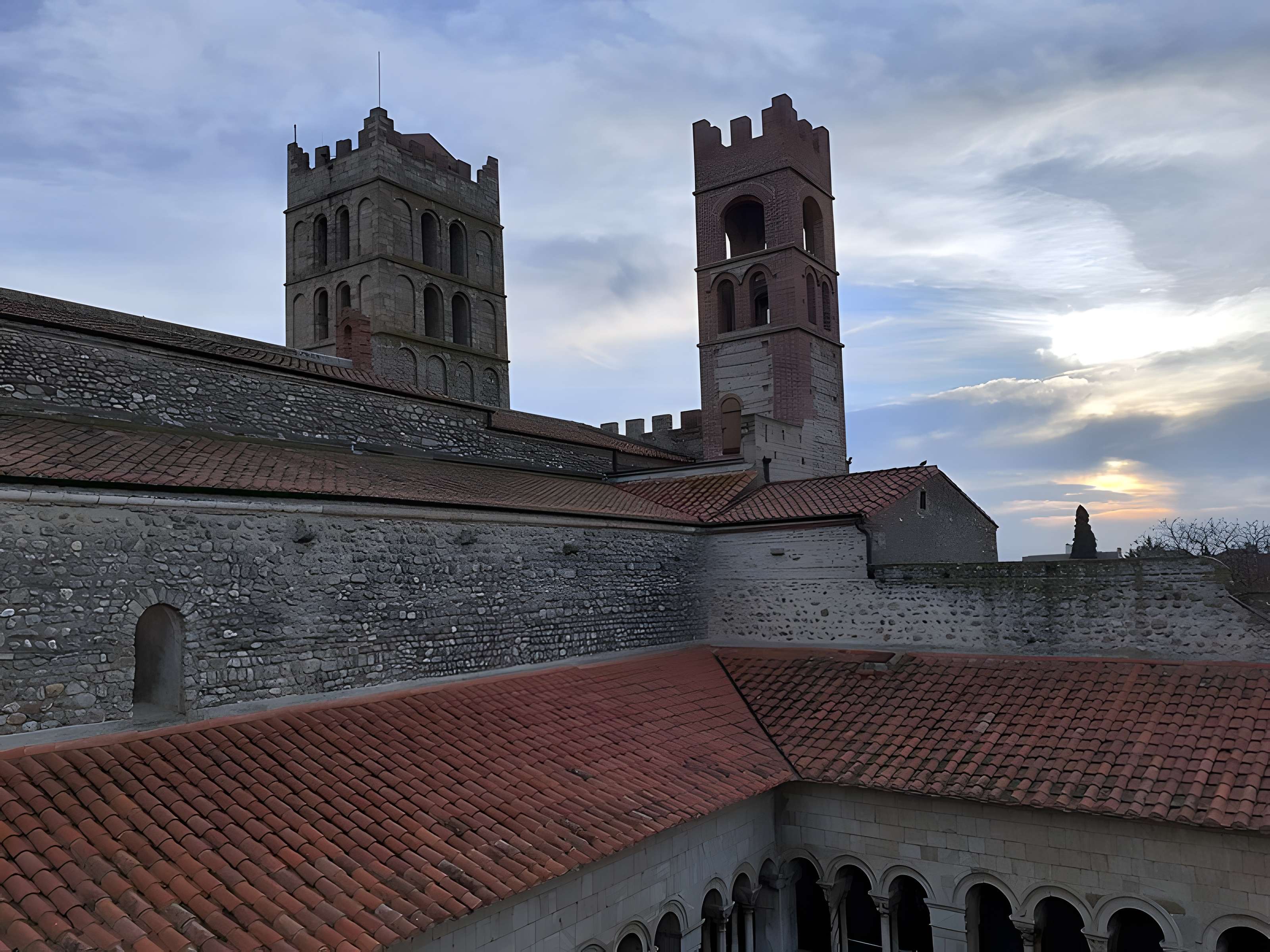 Cathédrale Sainte-Eulalie-et-Sainte-Julie d'Elne