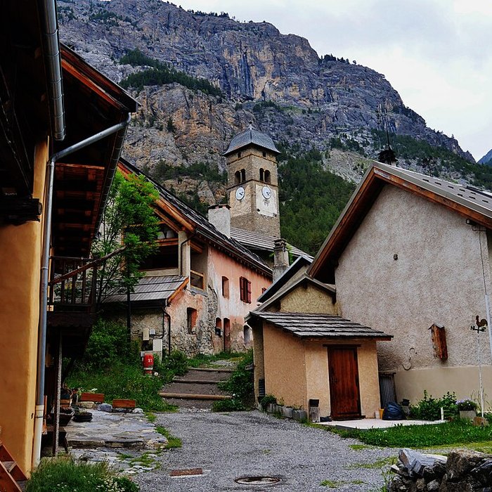 Photo de Église Saint-Sébastien de Plampinet à Névache