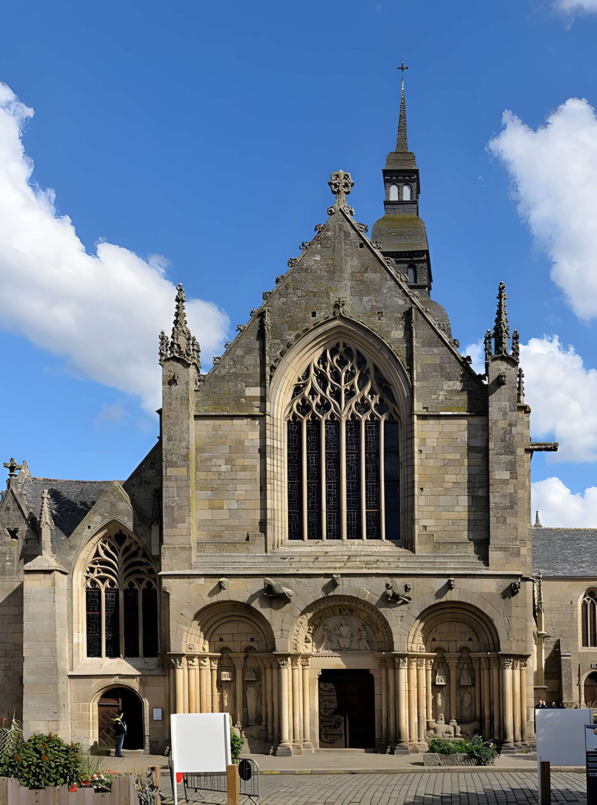 Basilique Saint-Sauveur de Dinan
