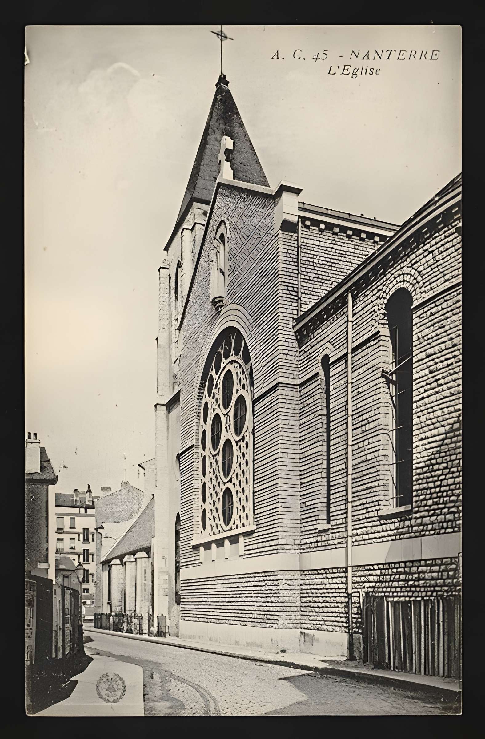 Cathédrale Sainte-Geneviève-et-Saint-Maurice de Nanterre