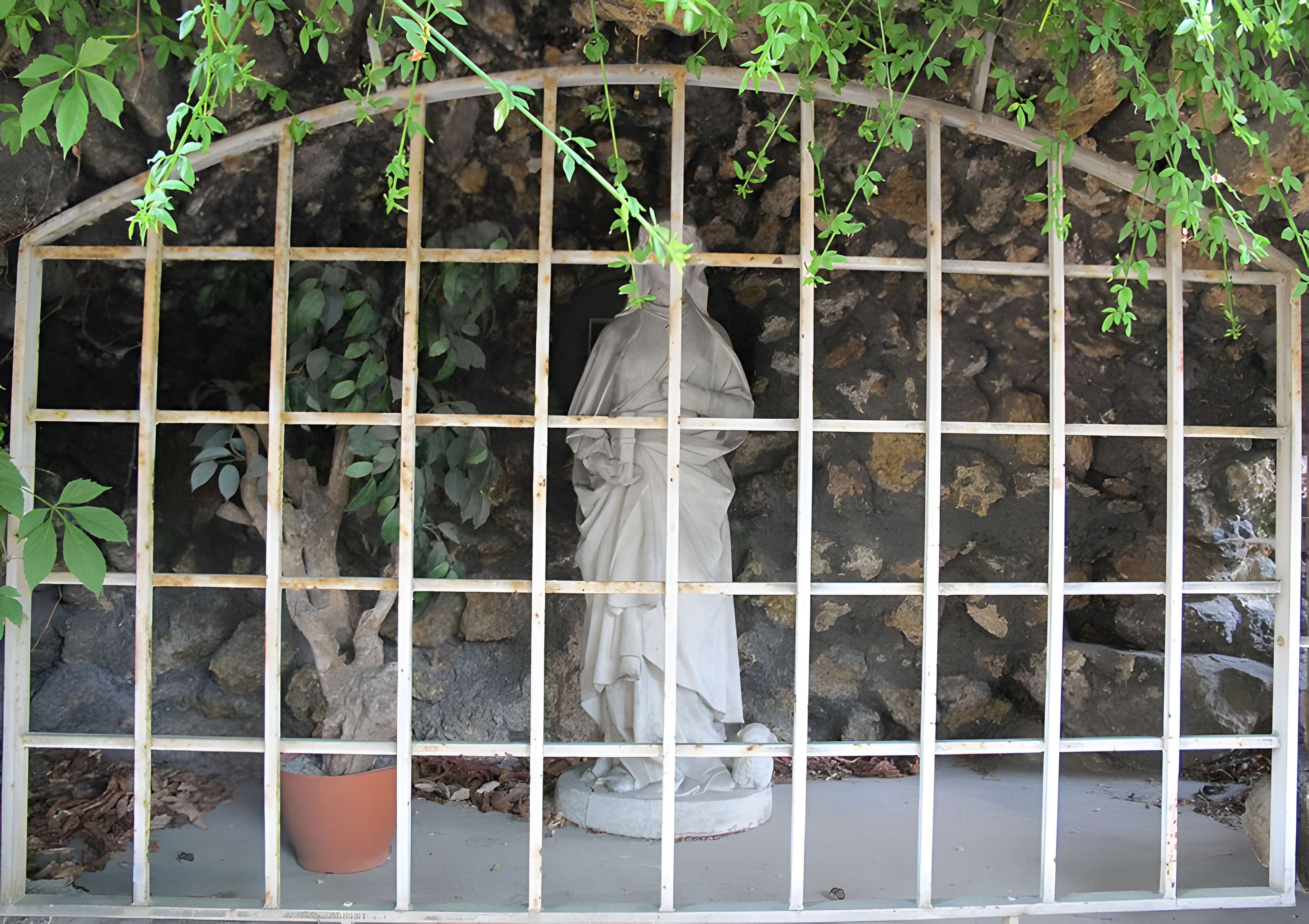 Cathédrale Sainte-Geneviève-et-Saint-Maurice de Nanterre