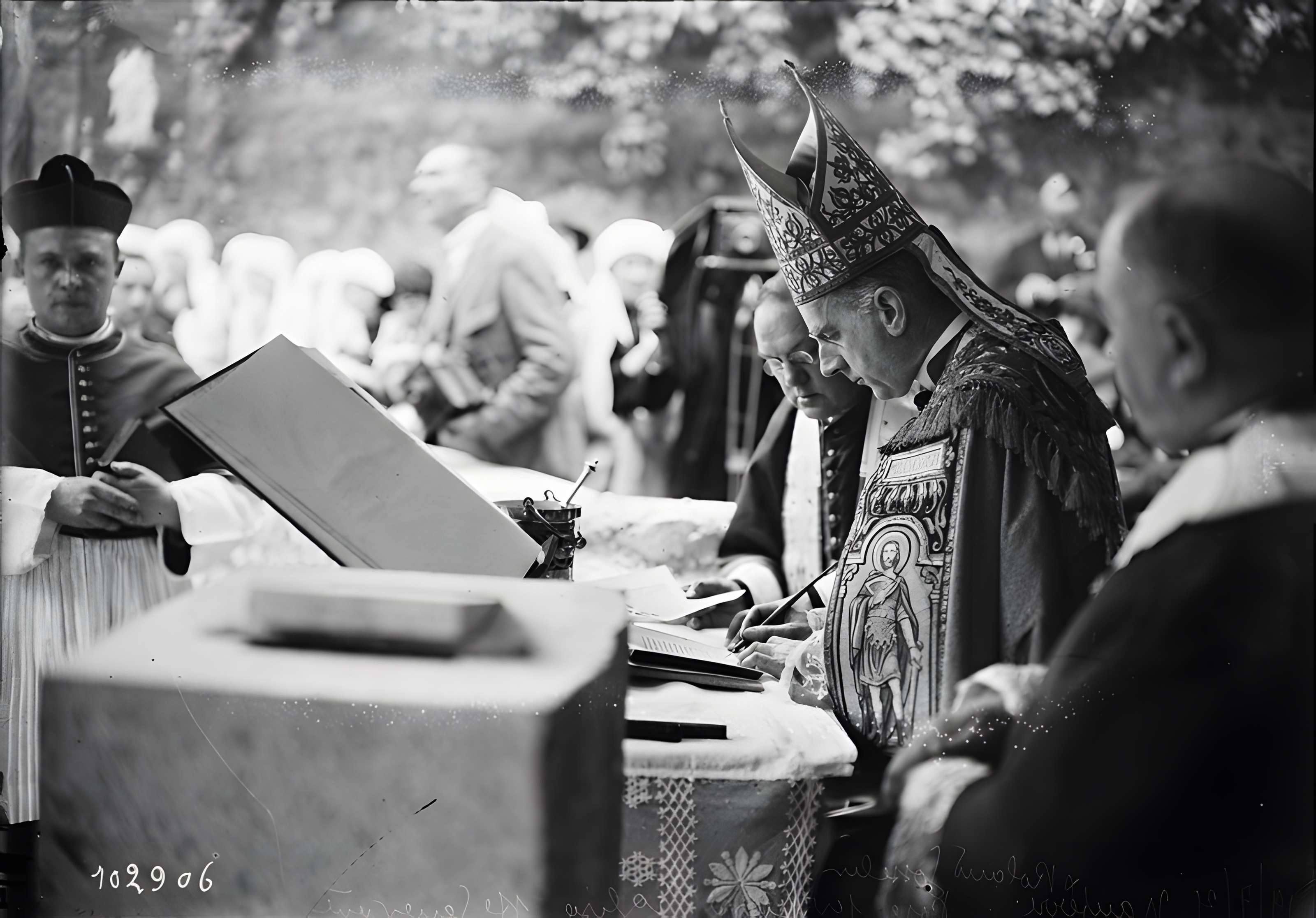 Cathédrale Sainte-Geneviève-et-Saint-Maurice de Nanterre