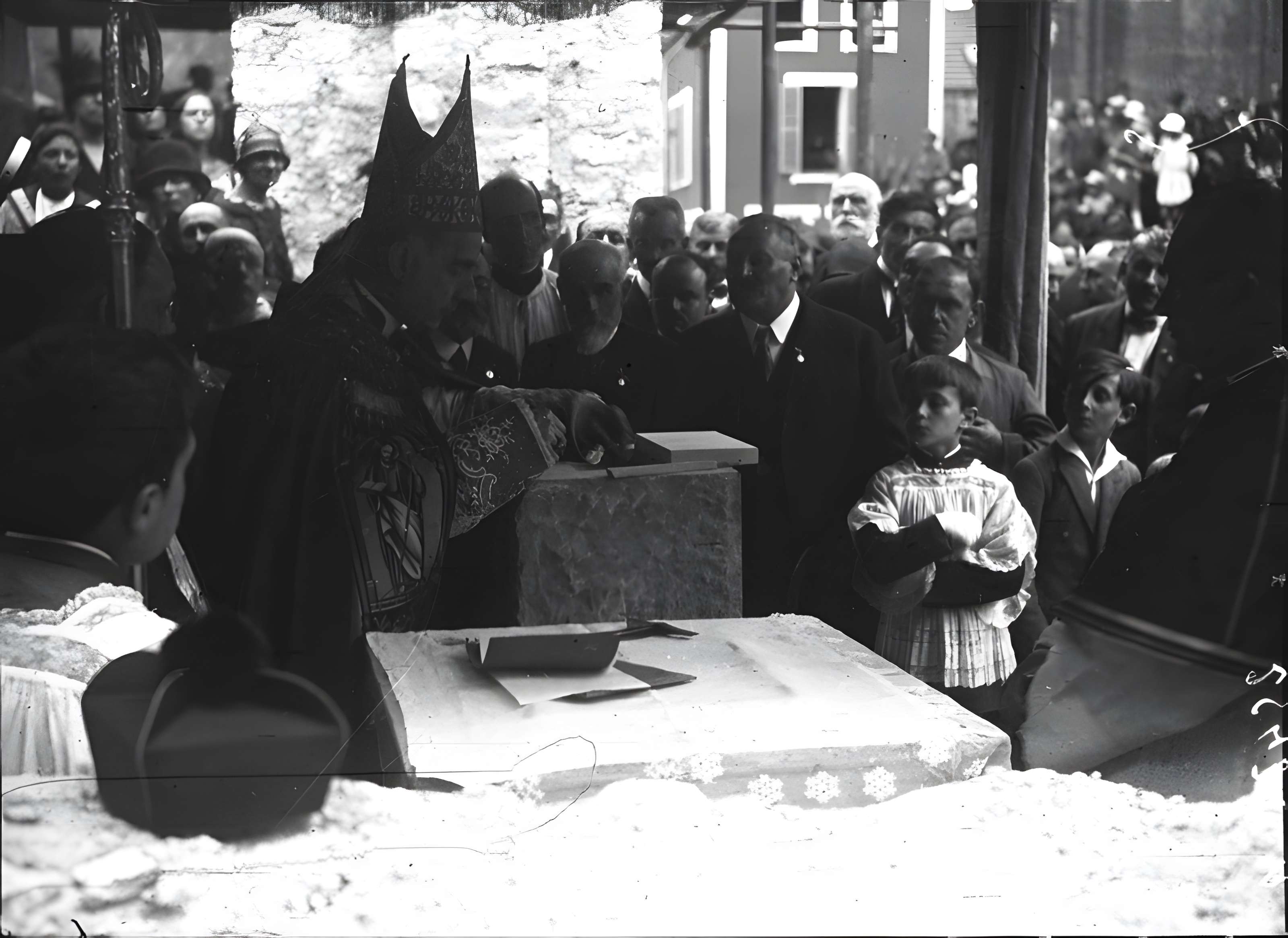 Cathédrale Sainte-Geneviève-et-Saint-Maurice de Nanterre