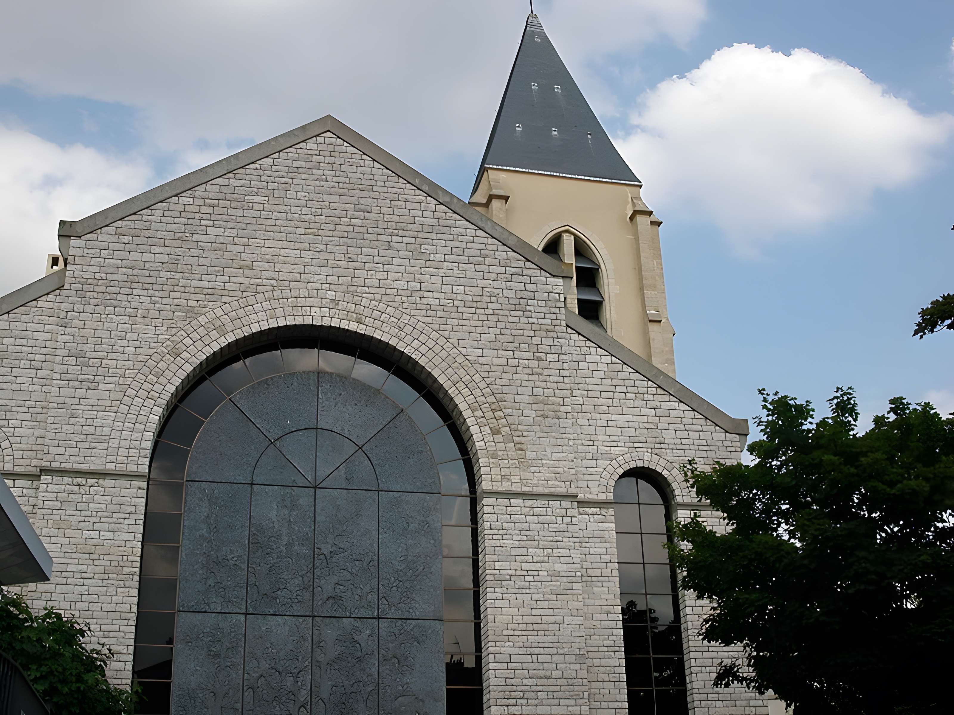 Cathédrale Sainte-Geneviève-et-Saint-Maurice de Nanterre
