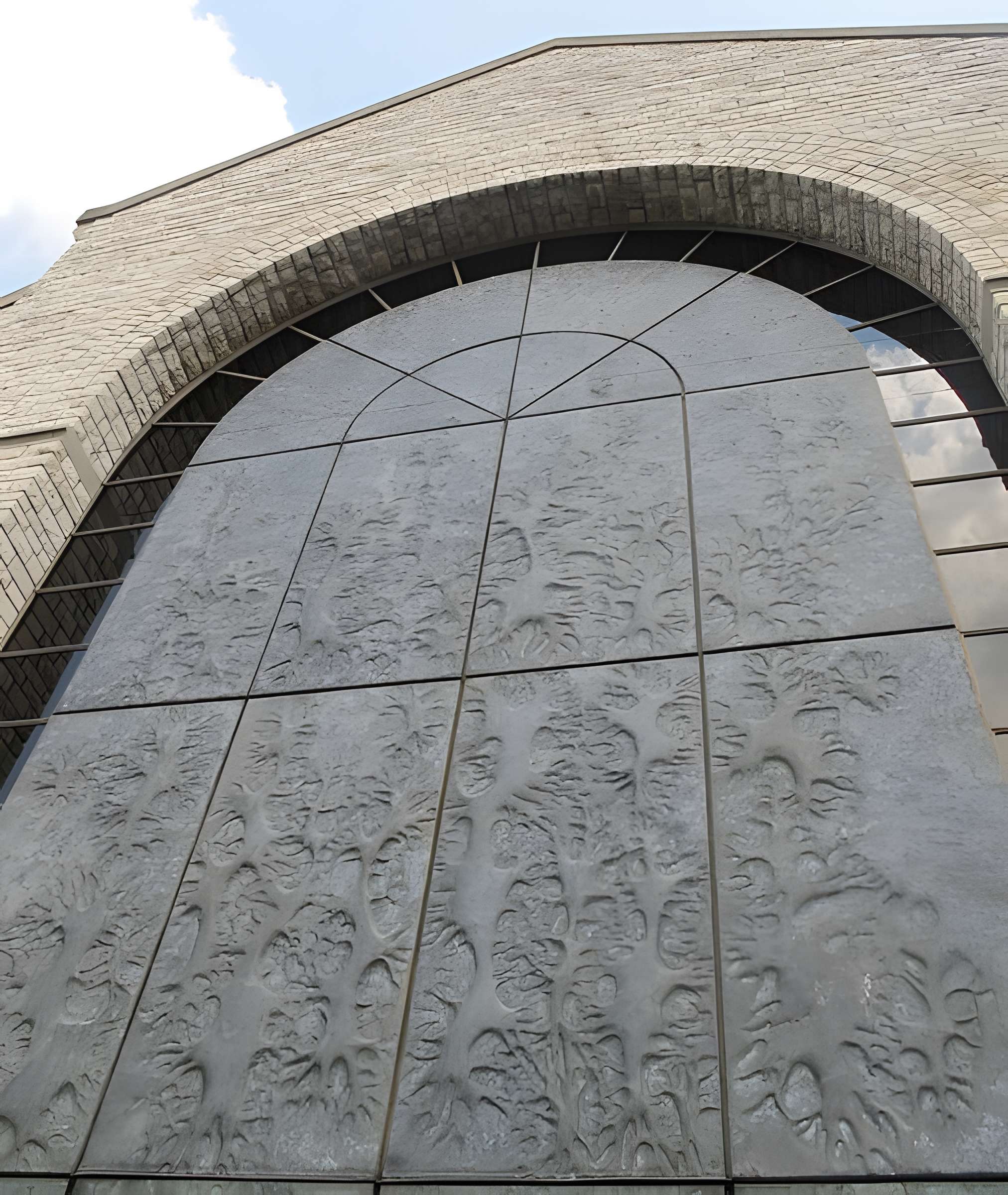 Cathédrale Sainte-Geneviève-et-Saint-Maurice de Nanterre