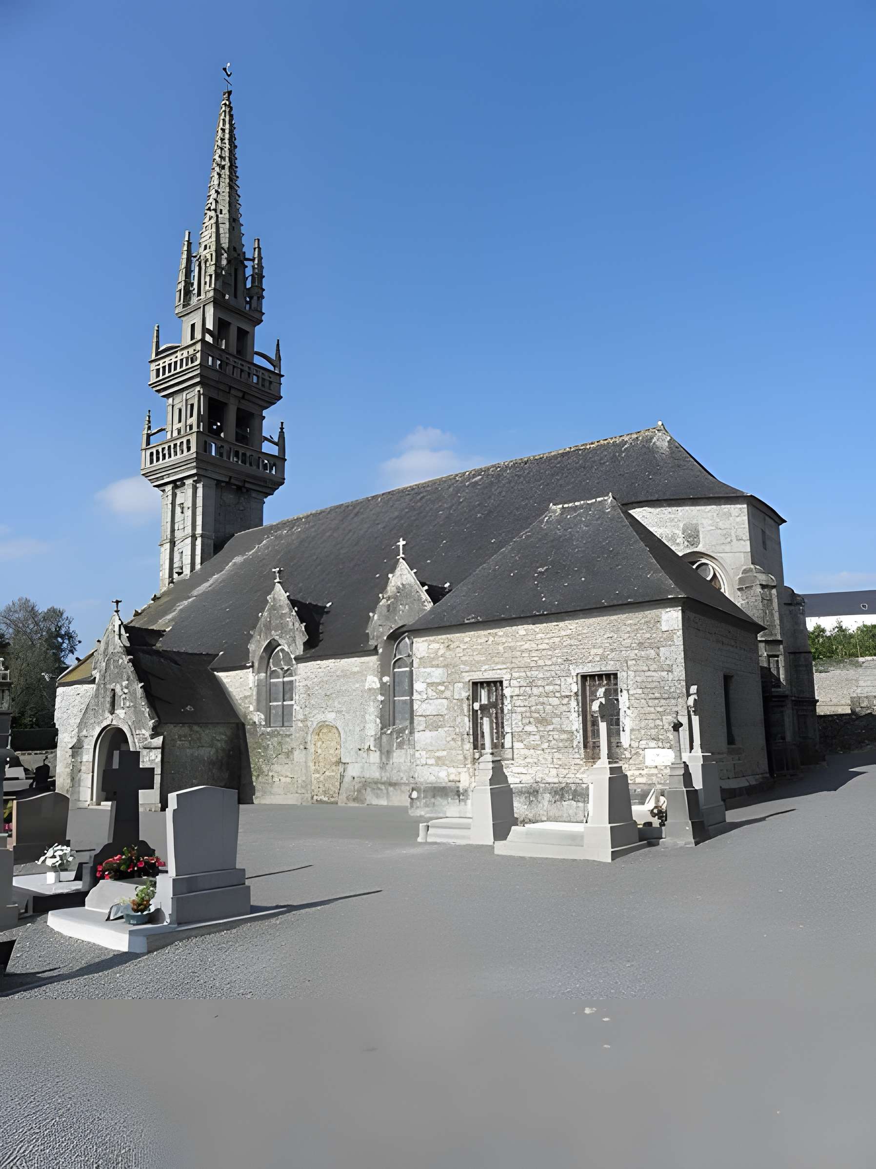 Église Saint-Servais de Saint-Servais dans le Finistère