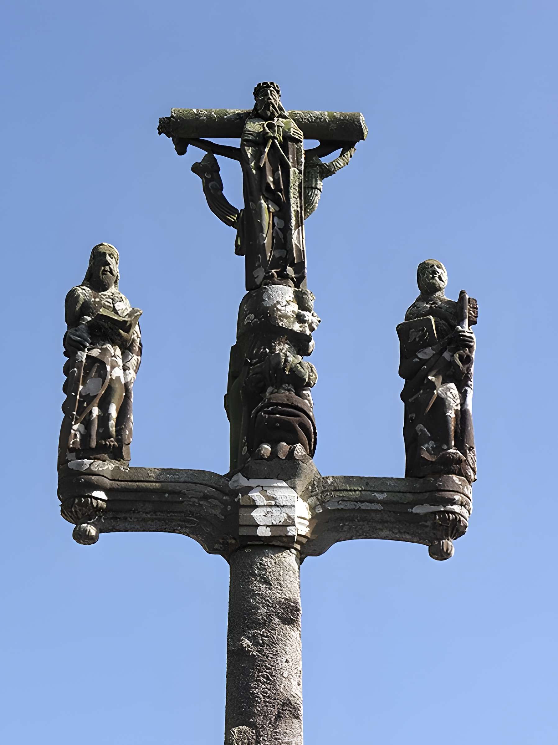 Église Saint-Servais de Saint-Servais dans le Finistère