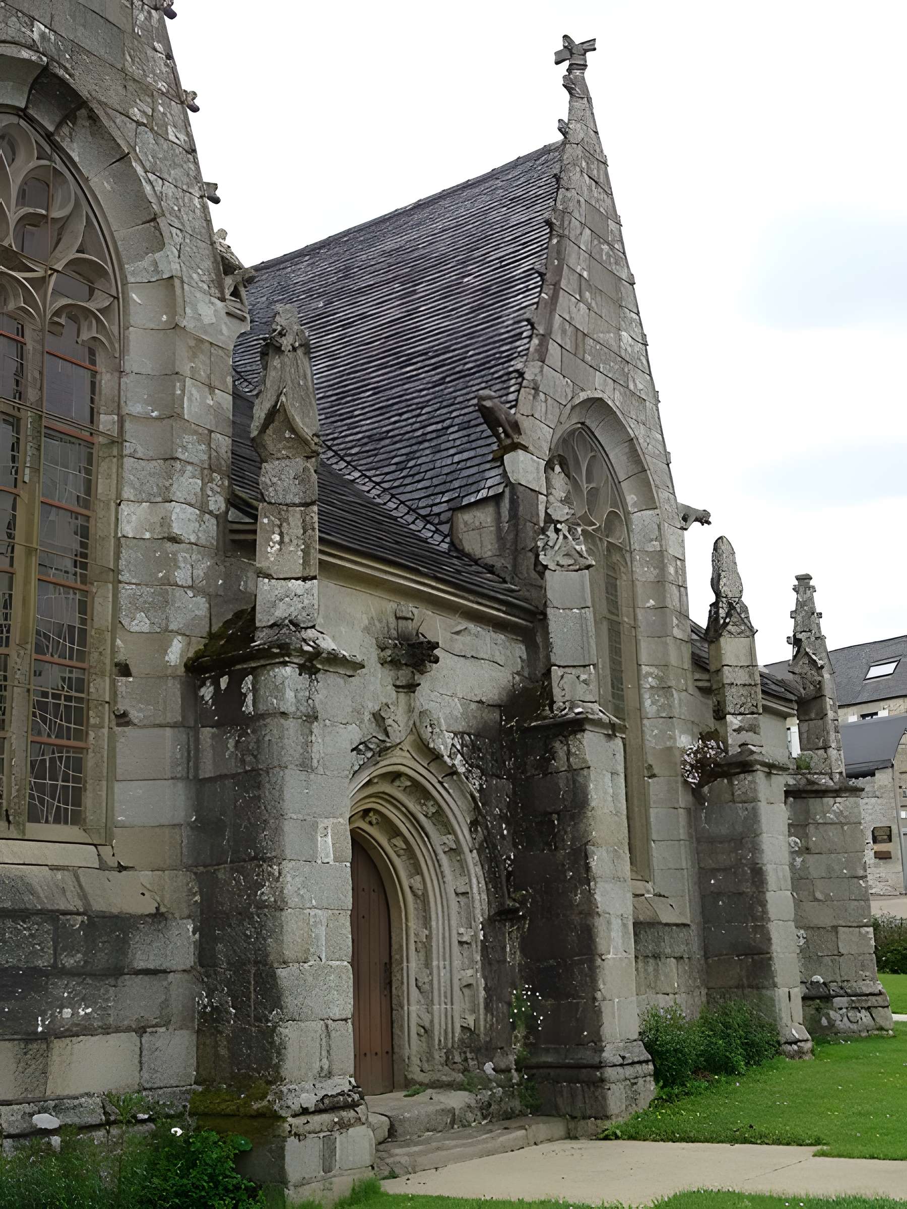 Église Saint-Servais de Saint-Servais