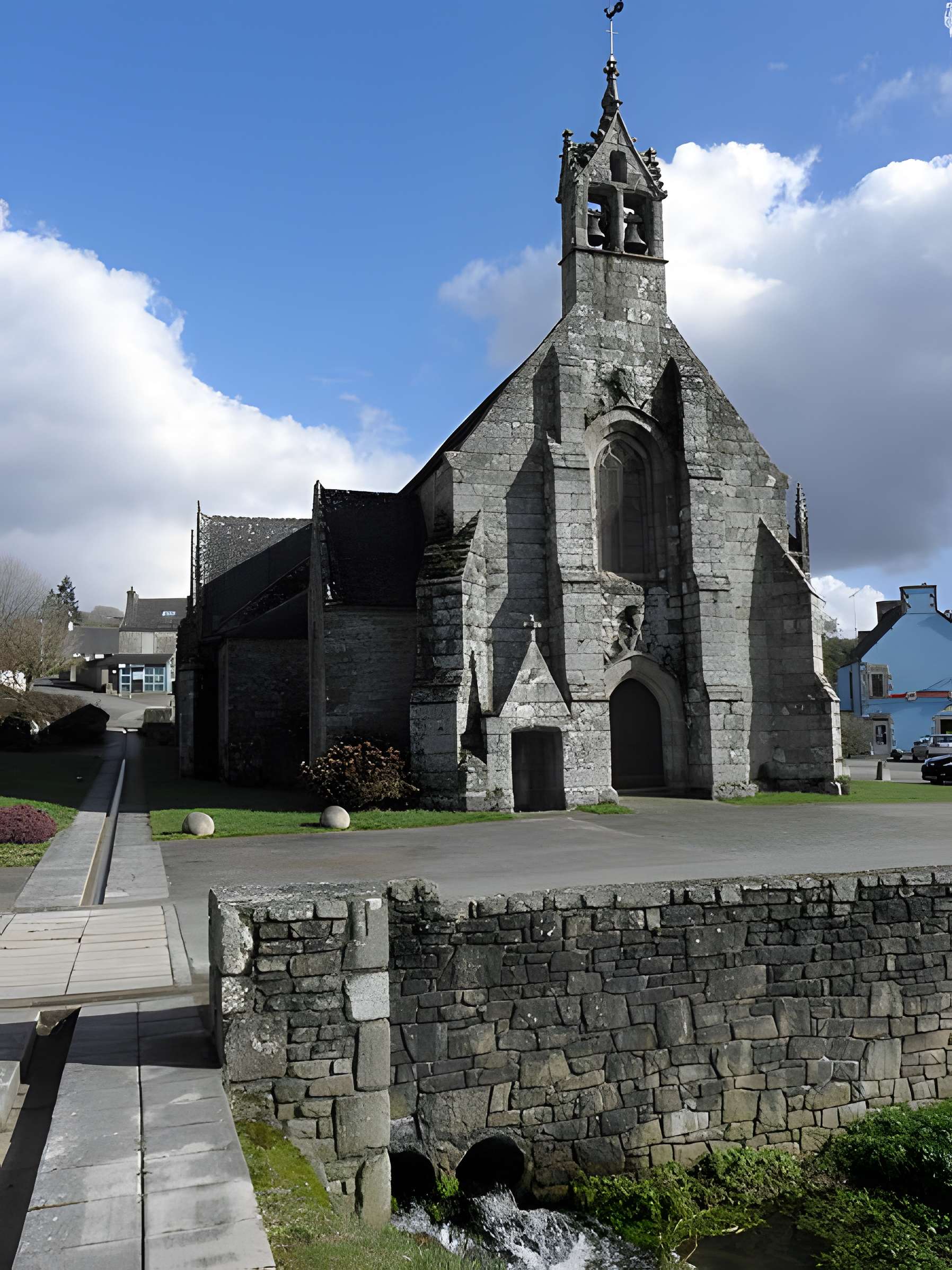 Église Saint-Servais de Saint-Servais