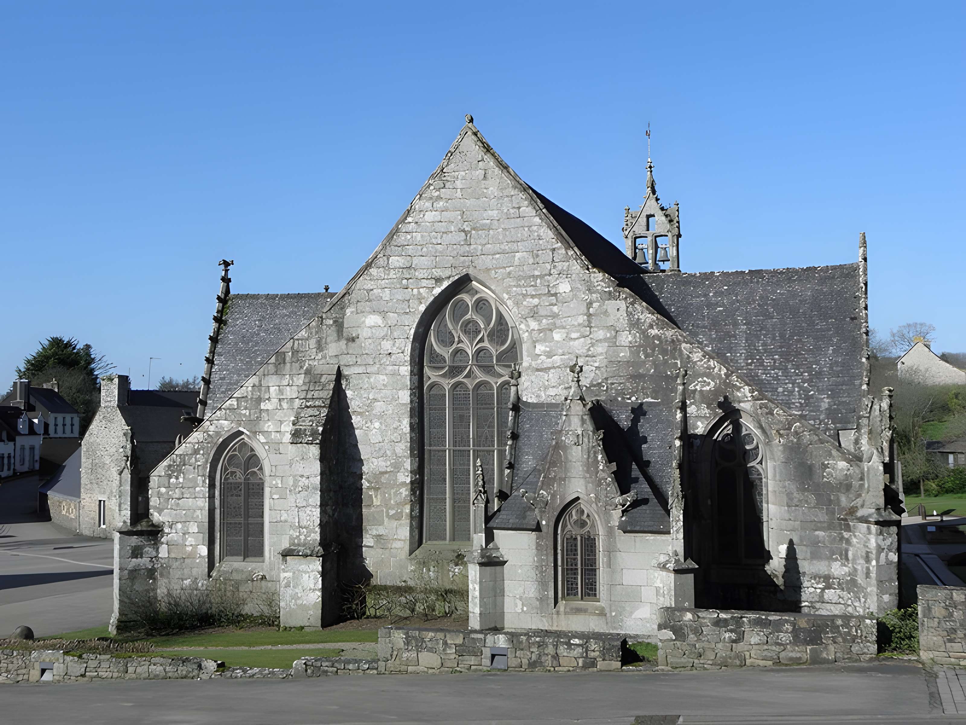 Église Saint-Servais de Saint-Servais